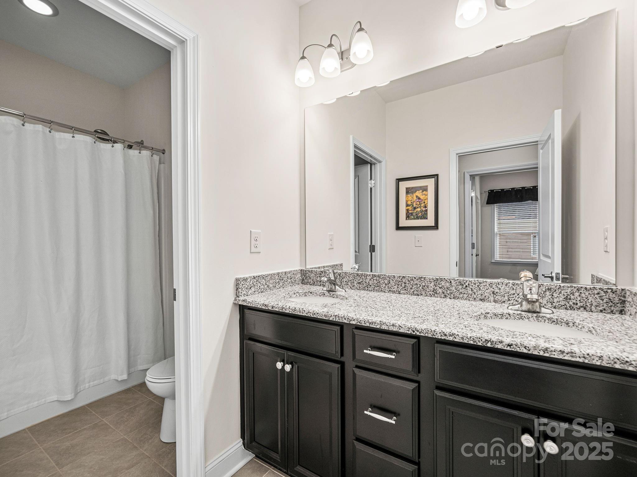 8628 Shadetree Street Property Photo 35