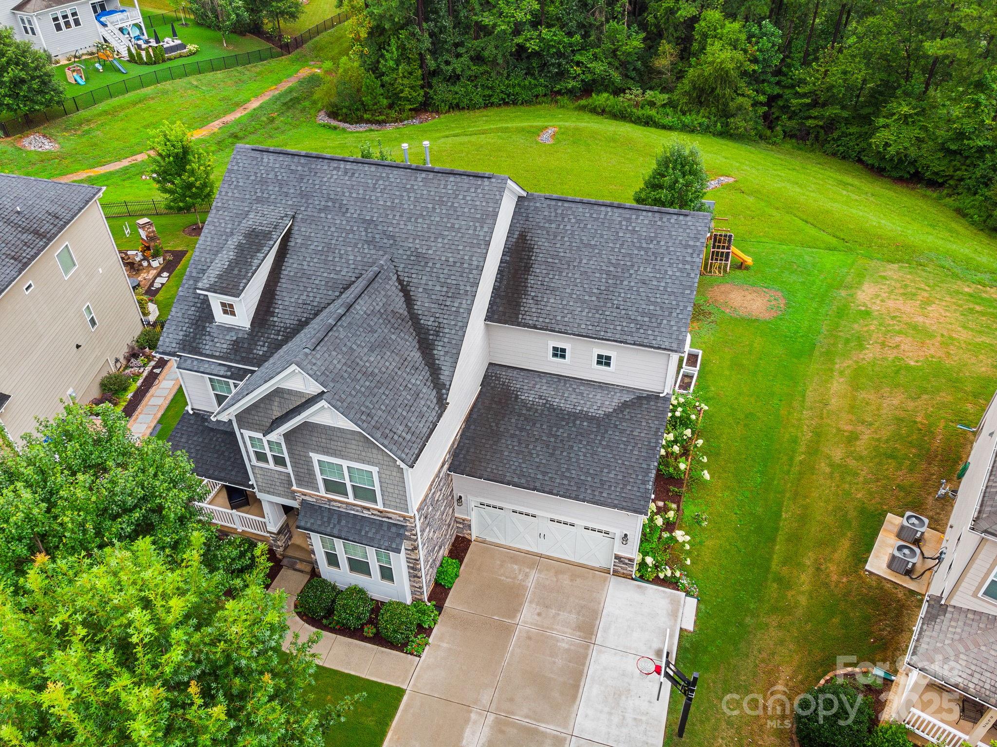 8628 Shadetree Street Property Photo 48