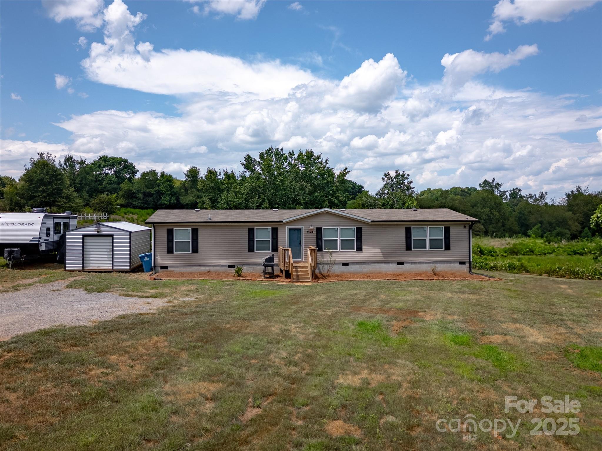 2090 Mesquite Lane Property Photo 1