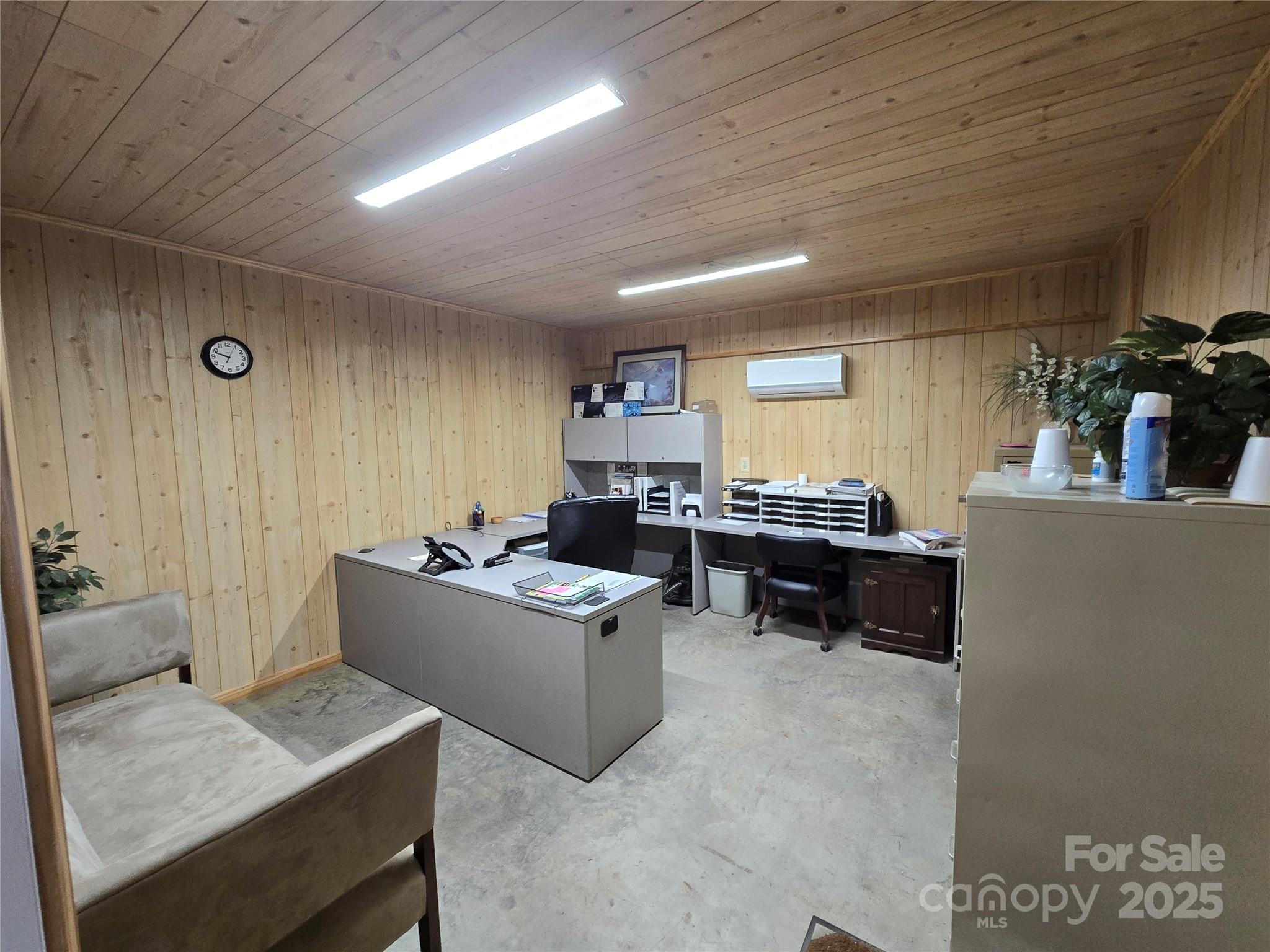 5485 Herman Road 2 Property Photo 9