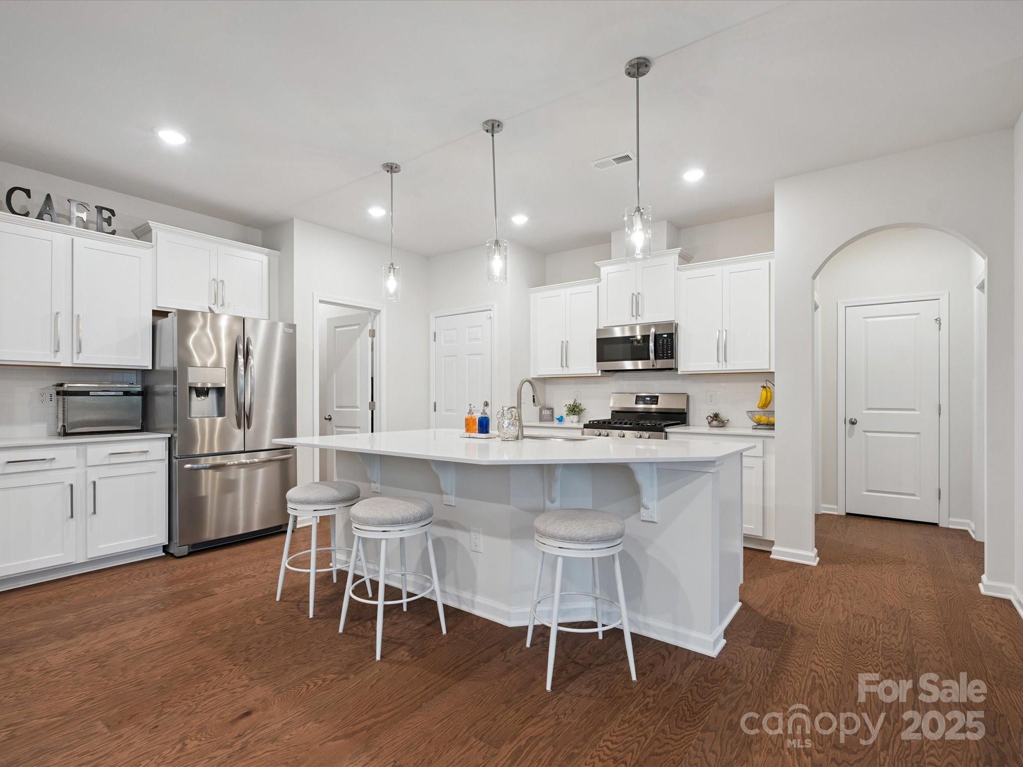 1008 Gabardine Lane Property Photo 11