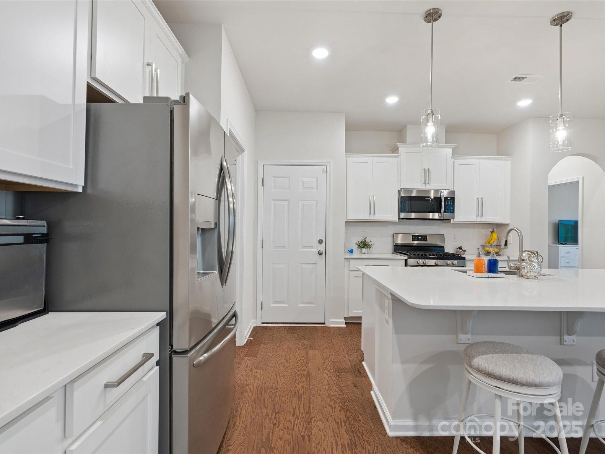 1008 Gabardine Lane Property Photo 17