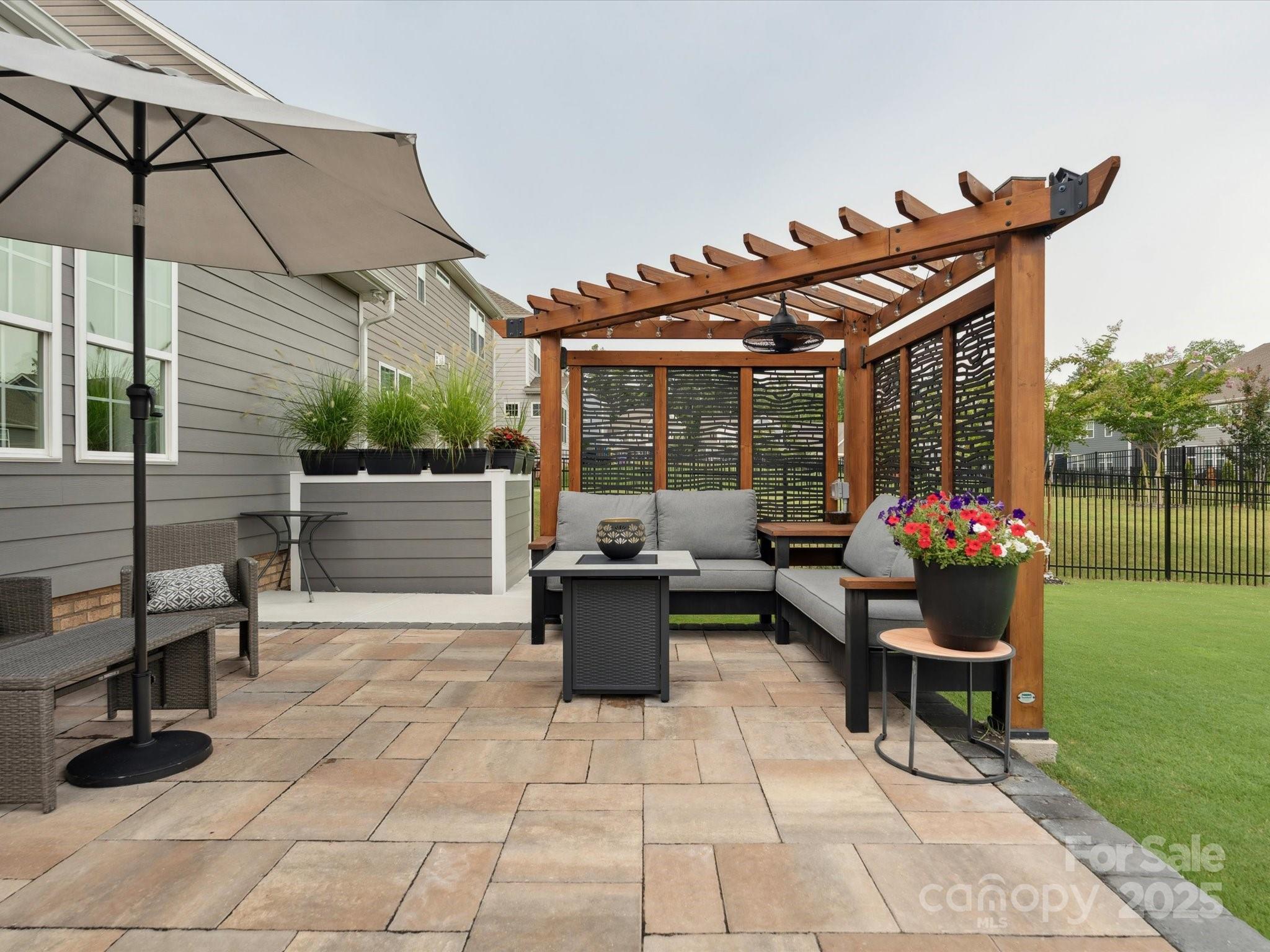 1008 Gabardine Lane Property Photo 45