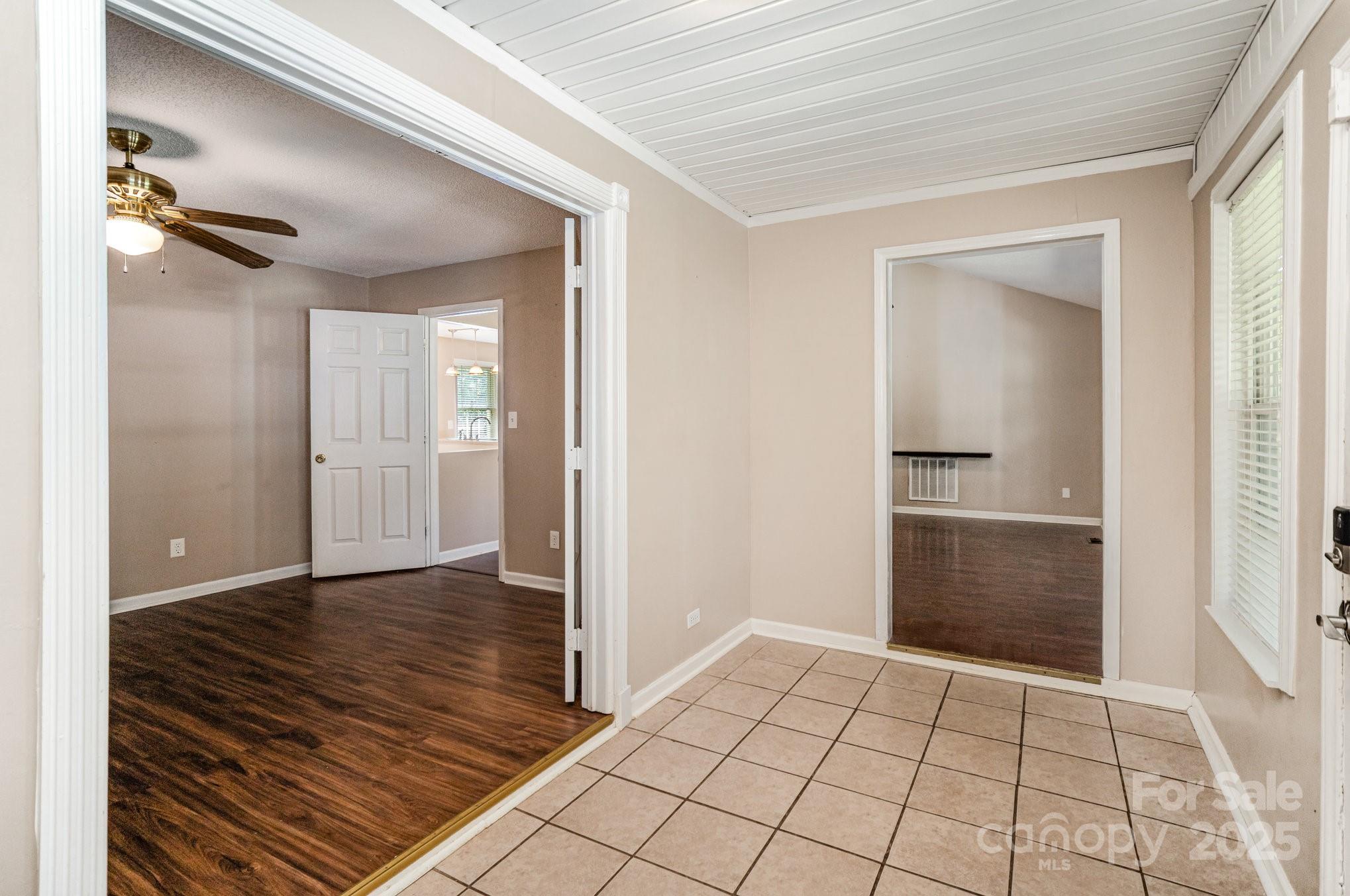 308 E Louisiana Avenue Property Photo 10