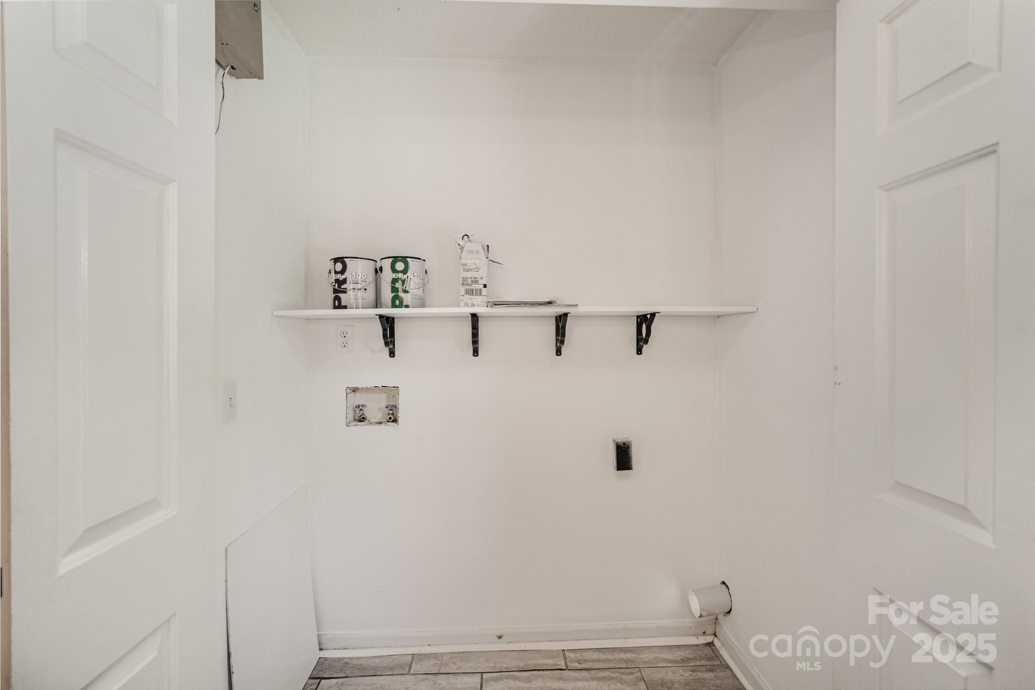 308 E Louisiana Avenue Property Photo 18