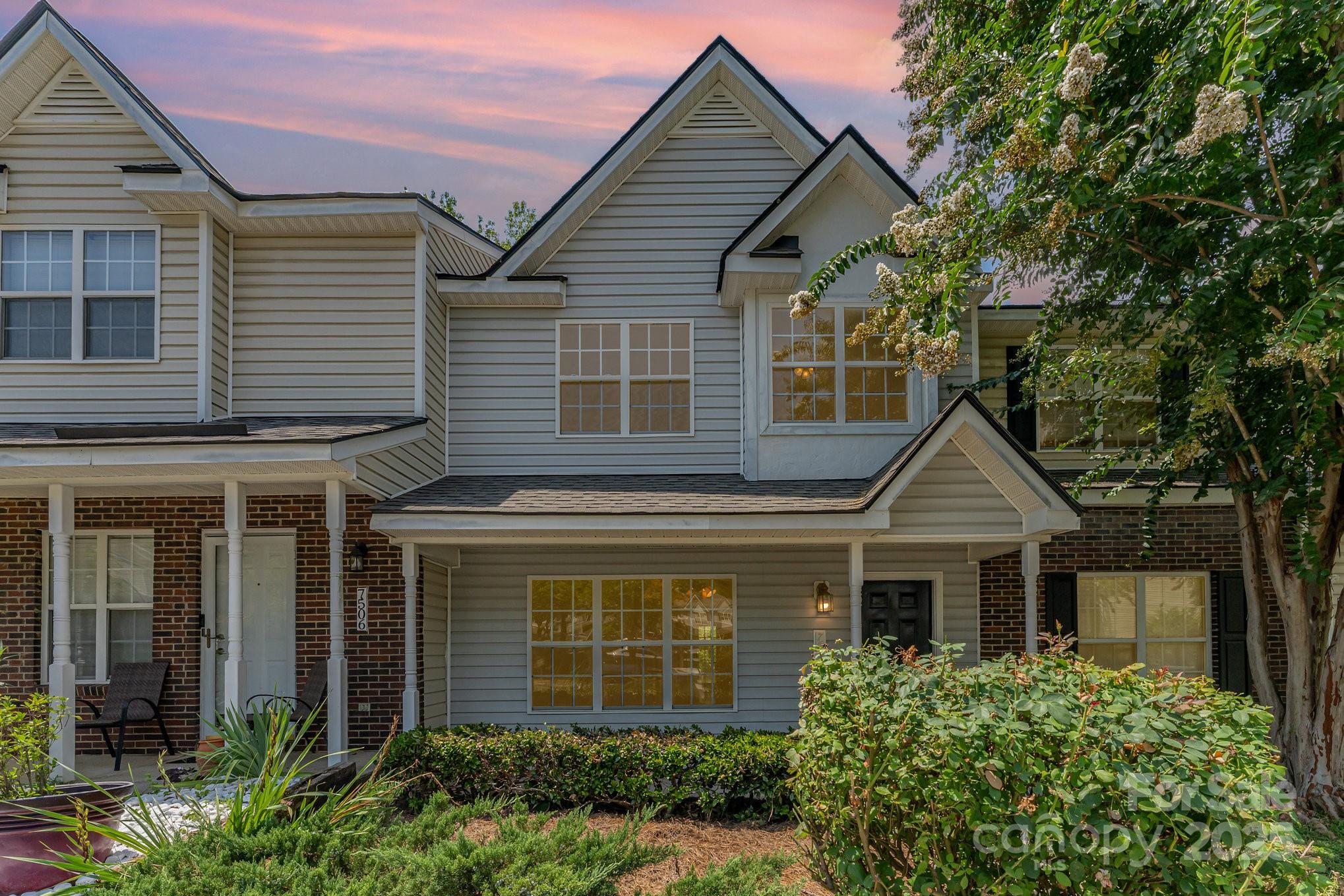 7504 Petrea Lane Property Photo 1