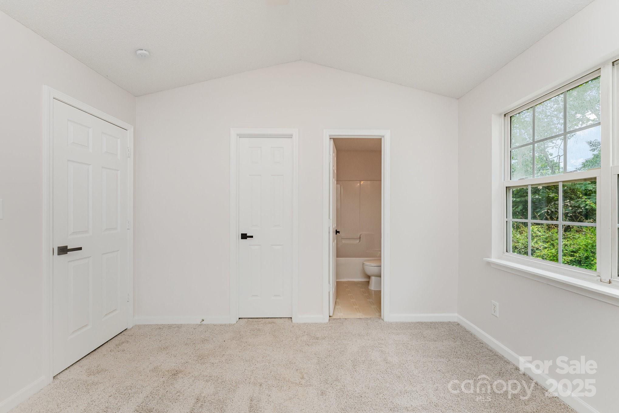 7504 Petrea Lane Property Photo 14