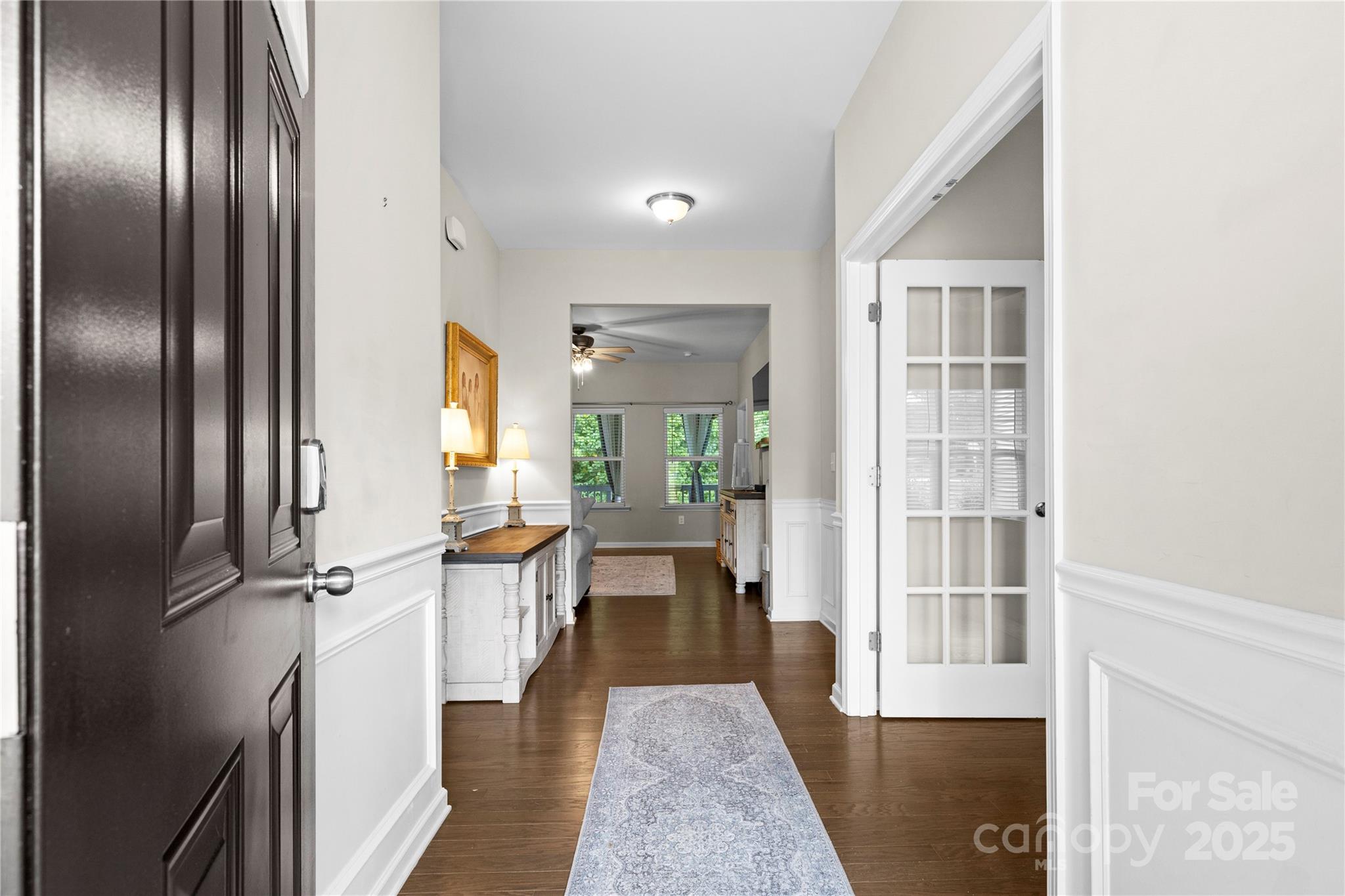 5050 Abbington Way Property Photo 4