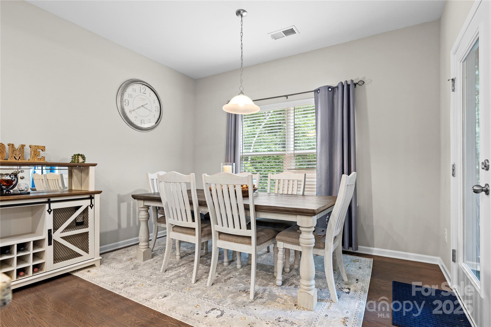 5050 Abbington Way Property Photo 12