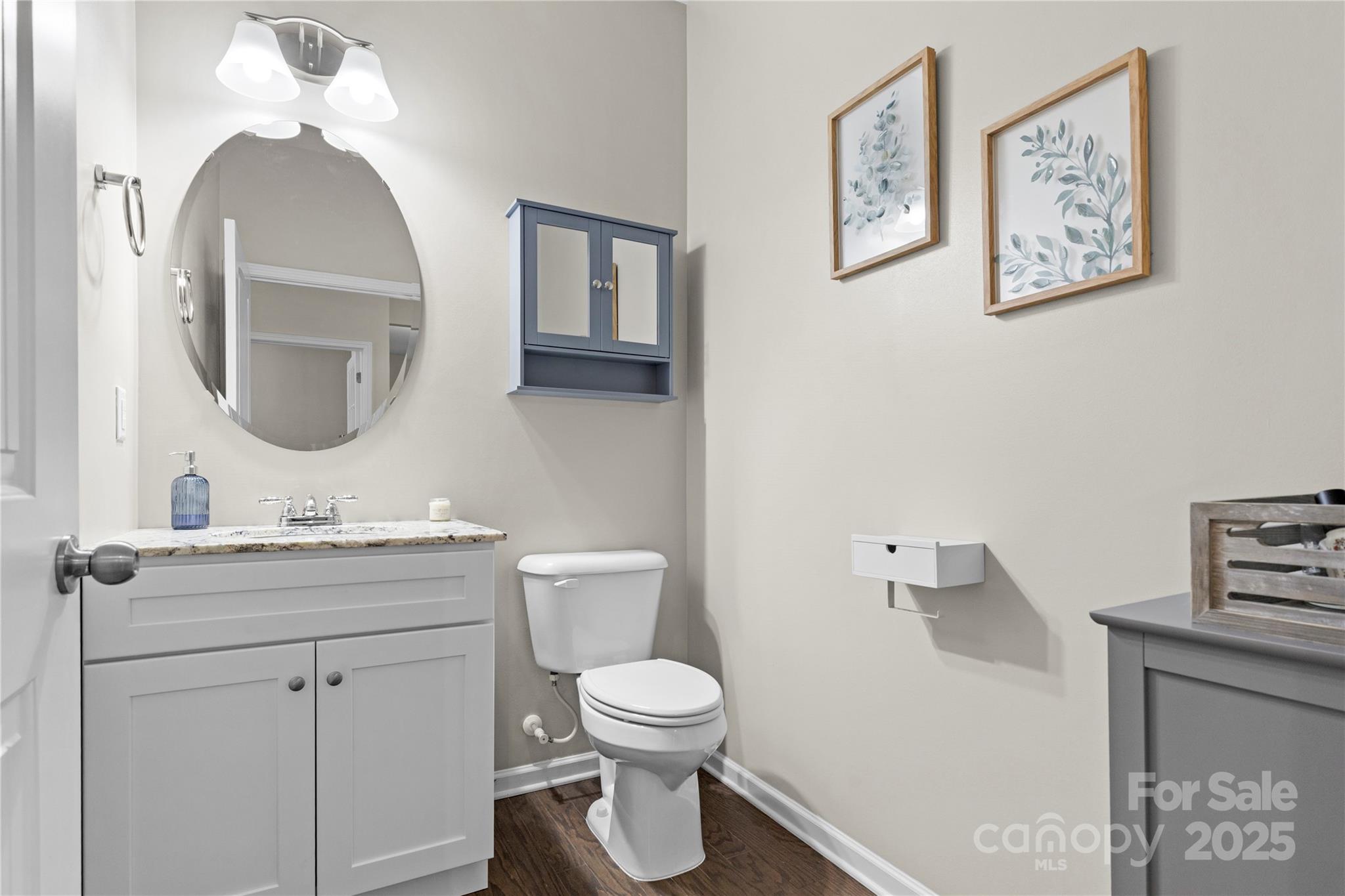 5050 Abbington Way Property Photo 14