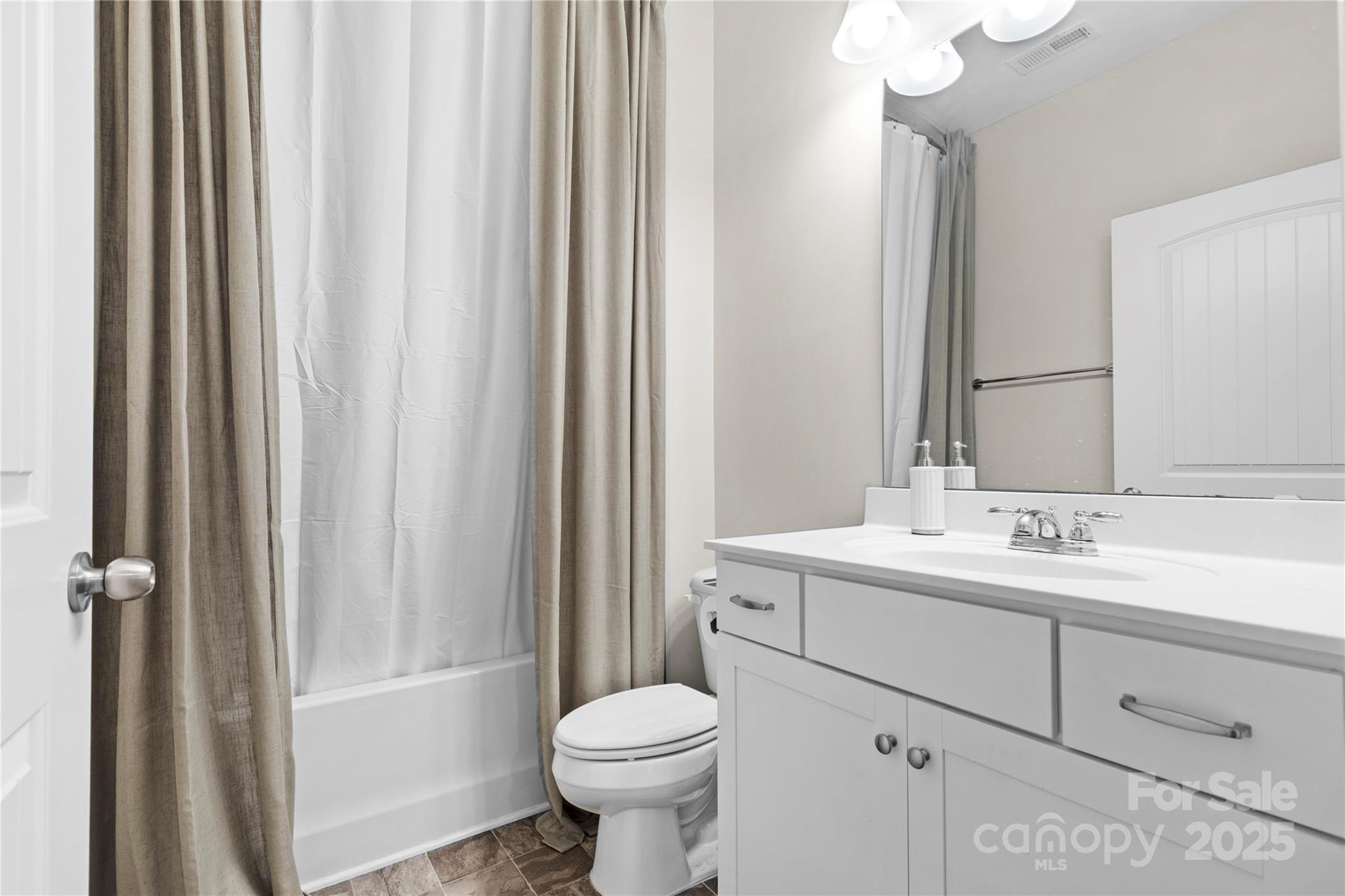 5050 Abbington Way Property Photo 22