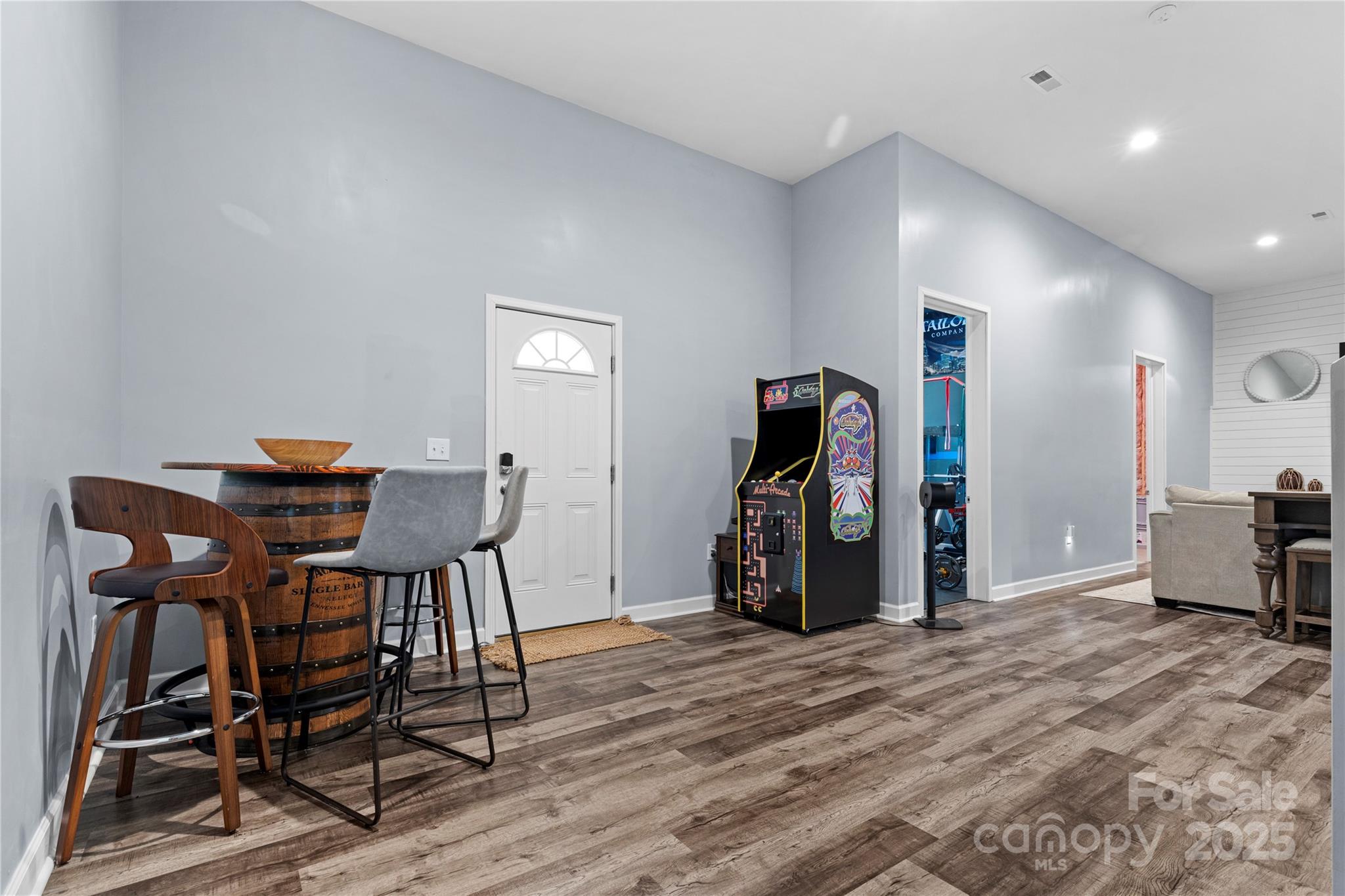 5050 Abbington Way Property Photo 26