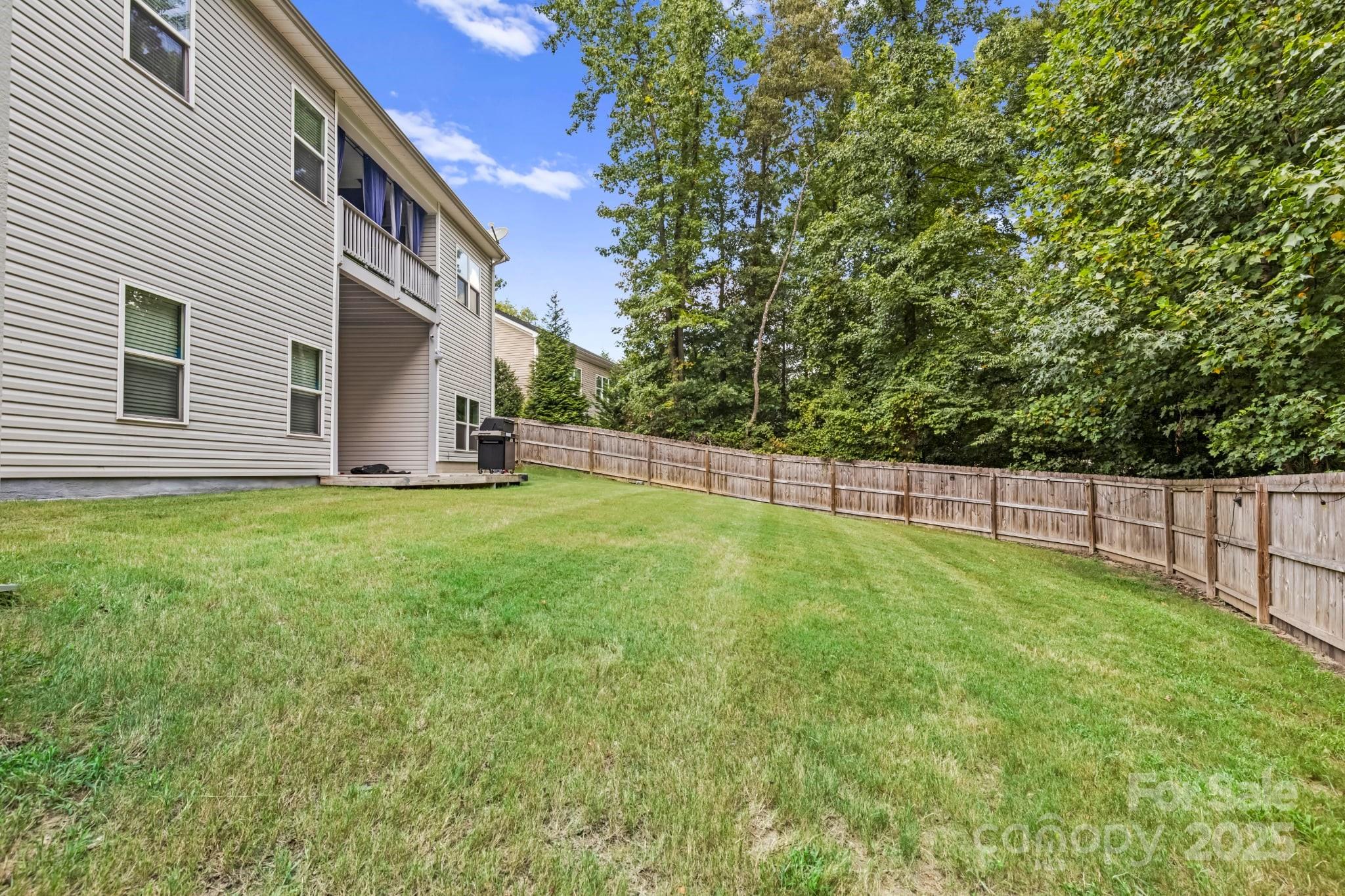 5050 Abbington Way Property Photo 41