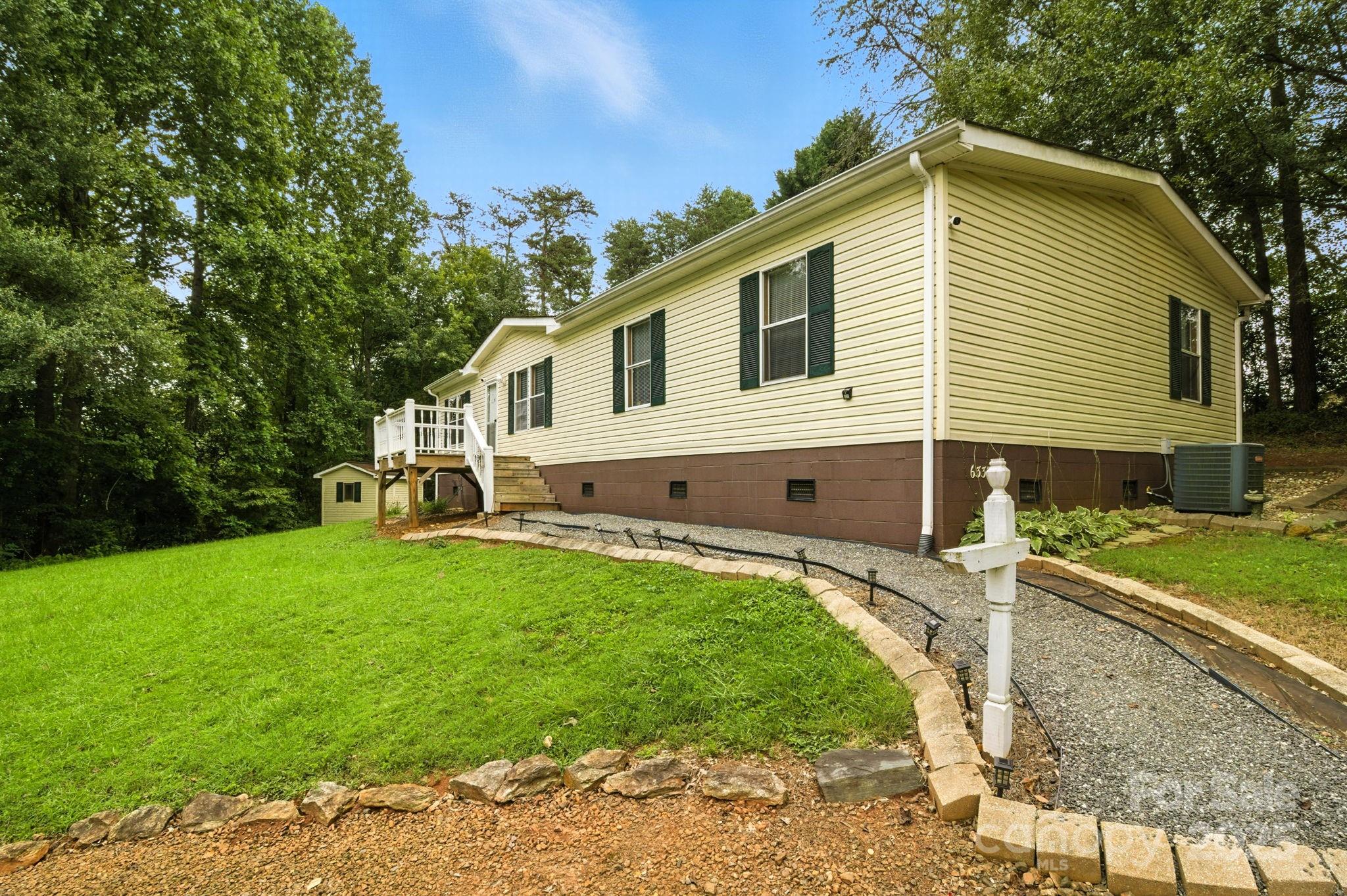 6337 Fairlane Street Property Photo 2