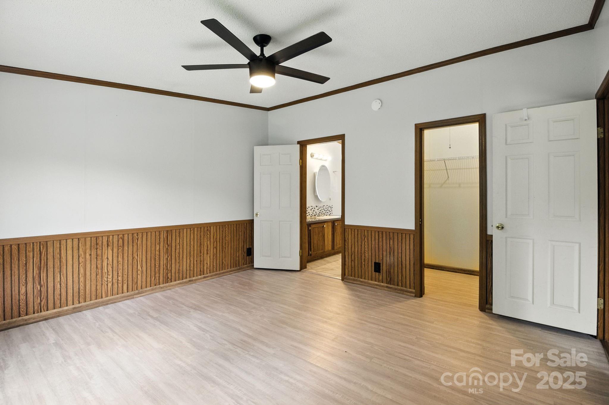 6337 Fairlane Street Property Photo 9