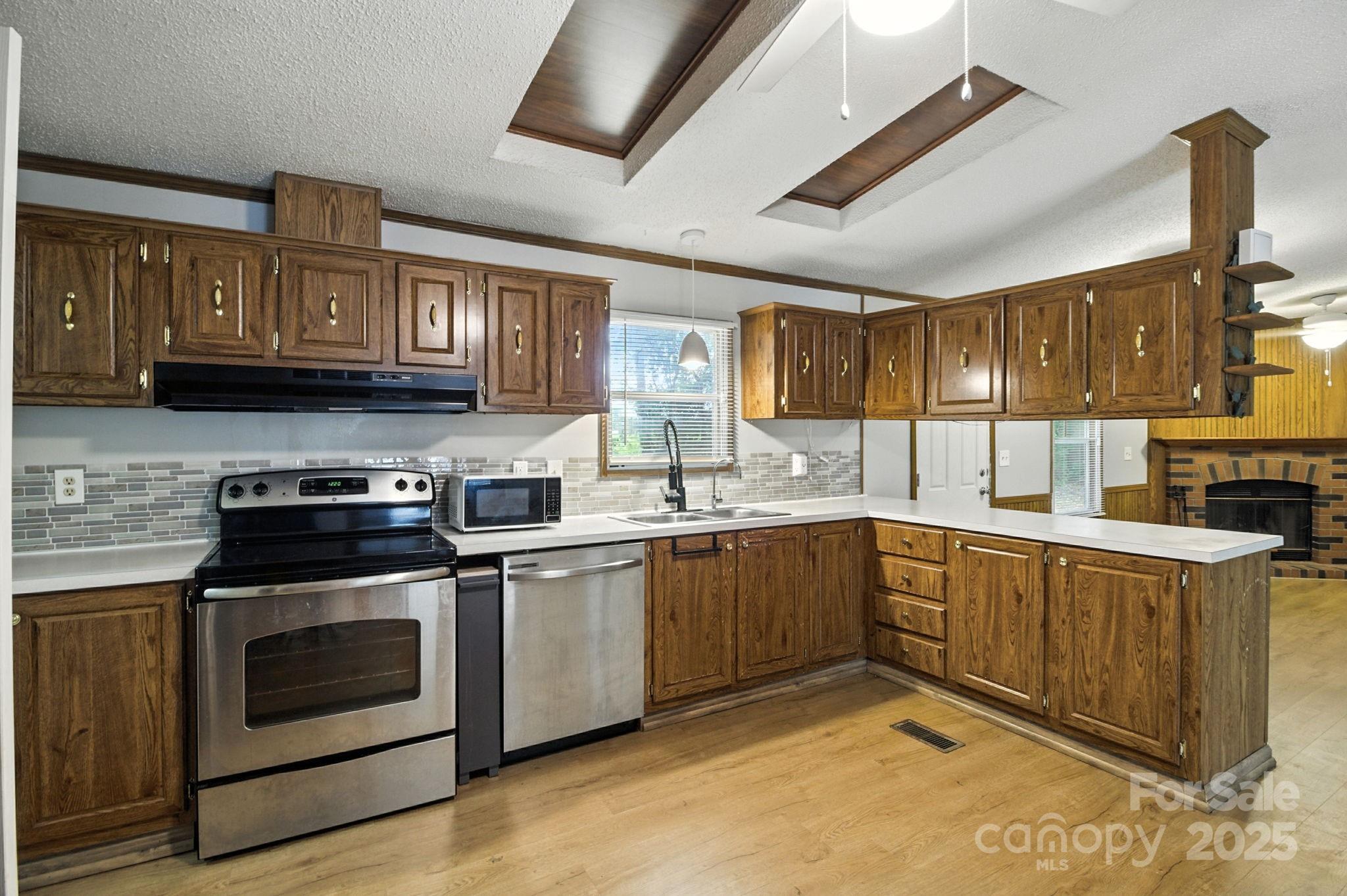 6337 Fairlane Street Property Photo 26