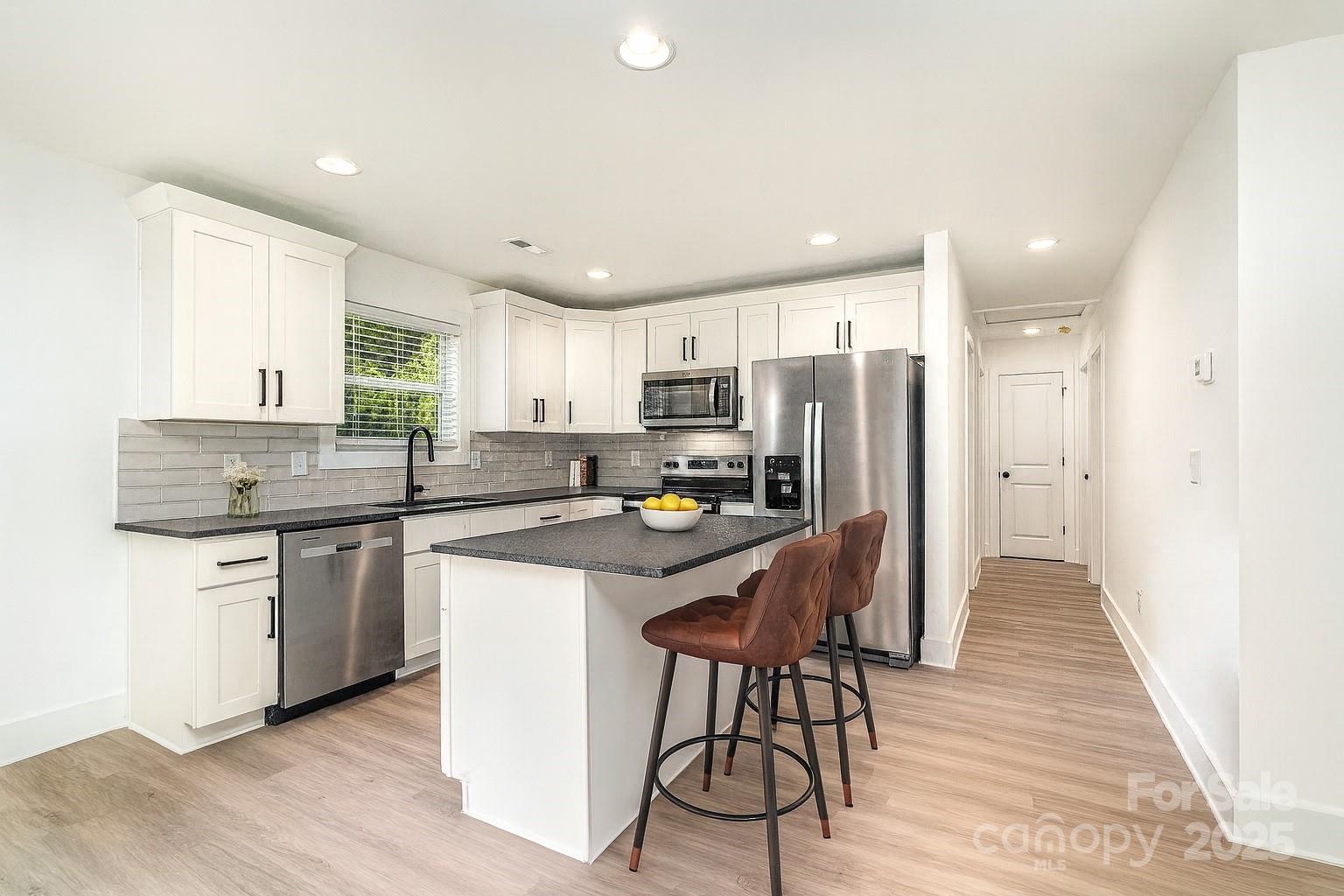 600 Self Street Property Photo 3