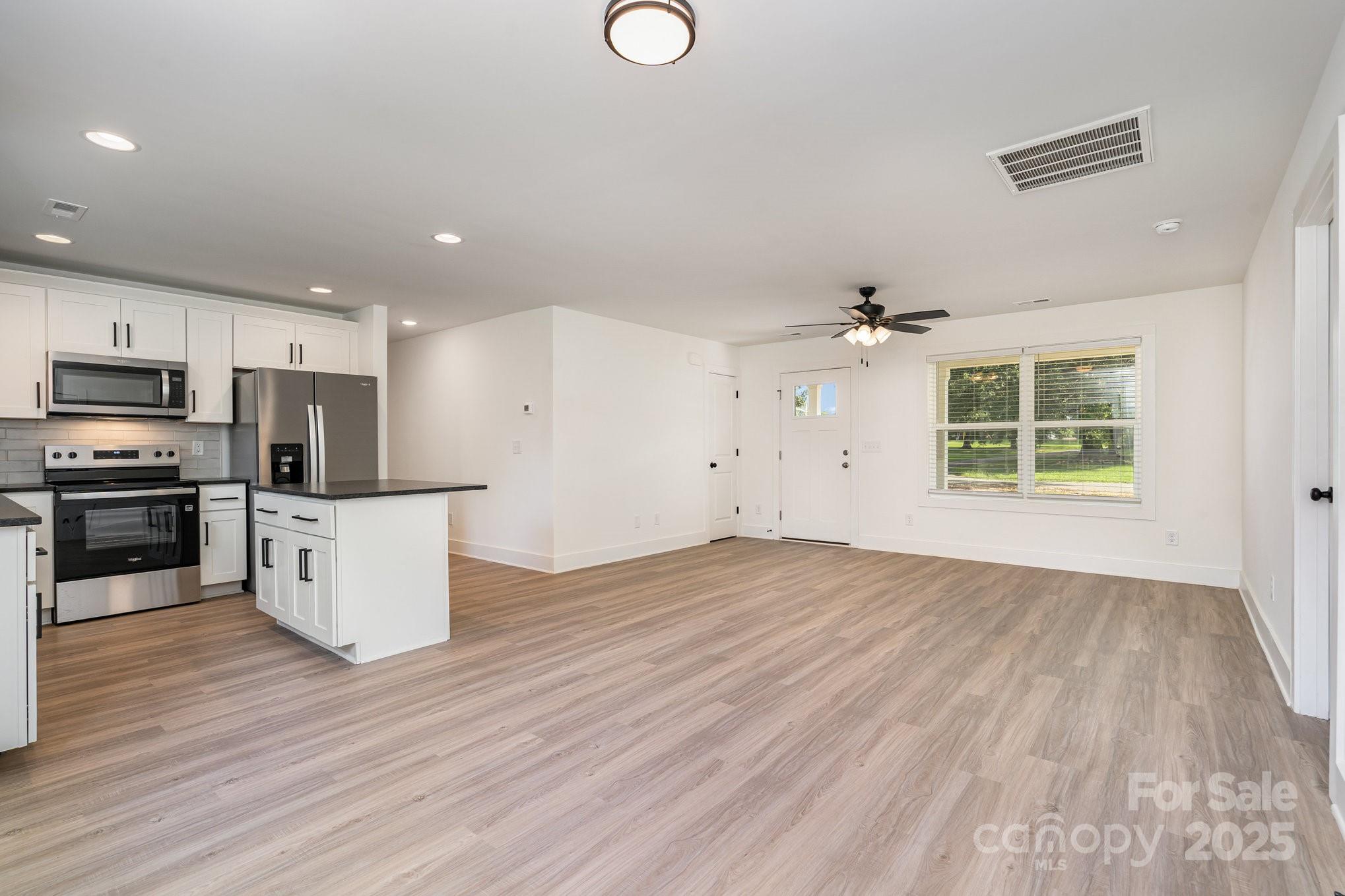 600 Self Street Property Photo 8