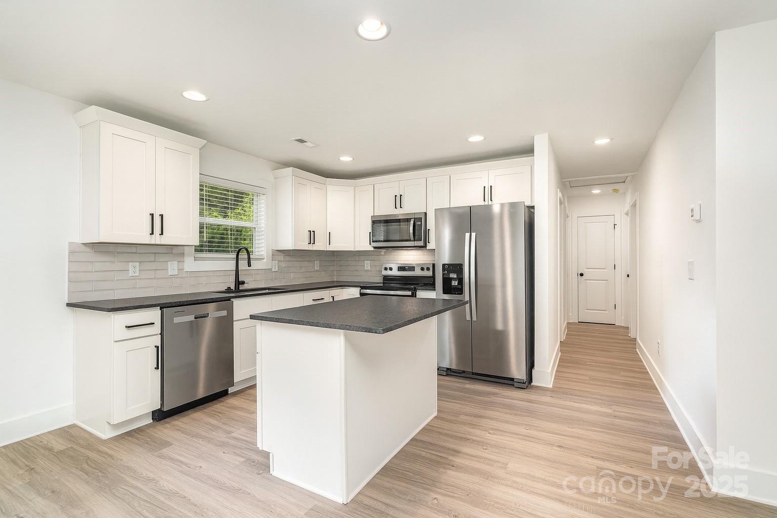 600 Self Street Property Photo 9