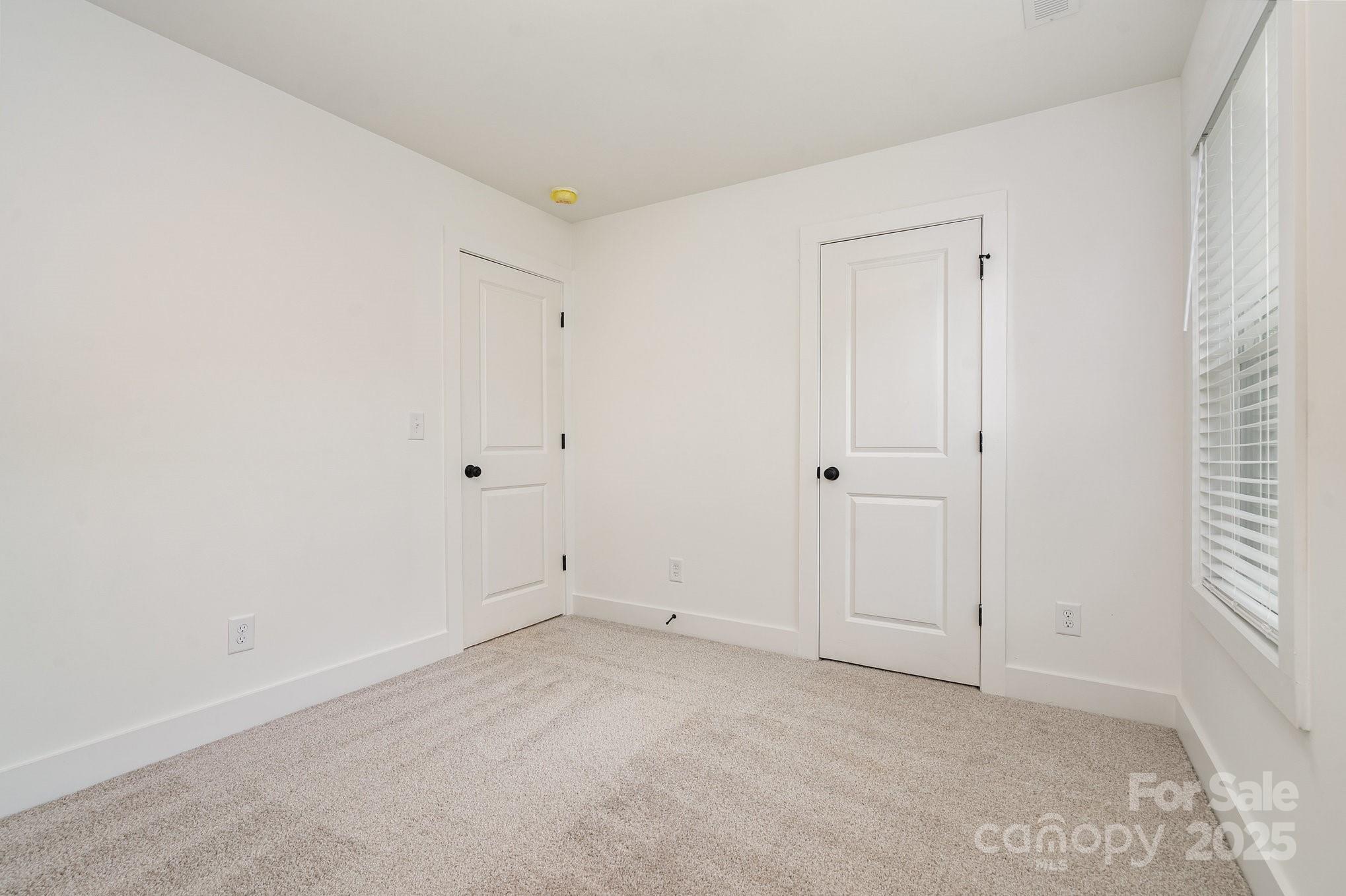 600 Self Street Property Photo 18