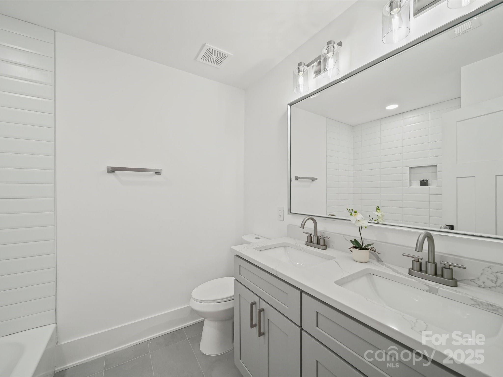 7115 Brynhurst Drive Property Photo 18