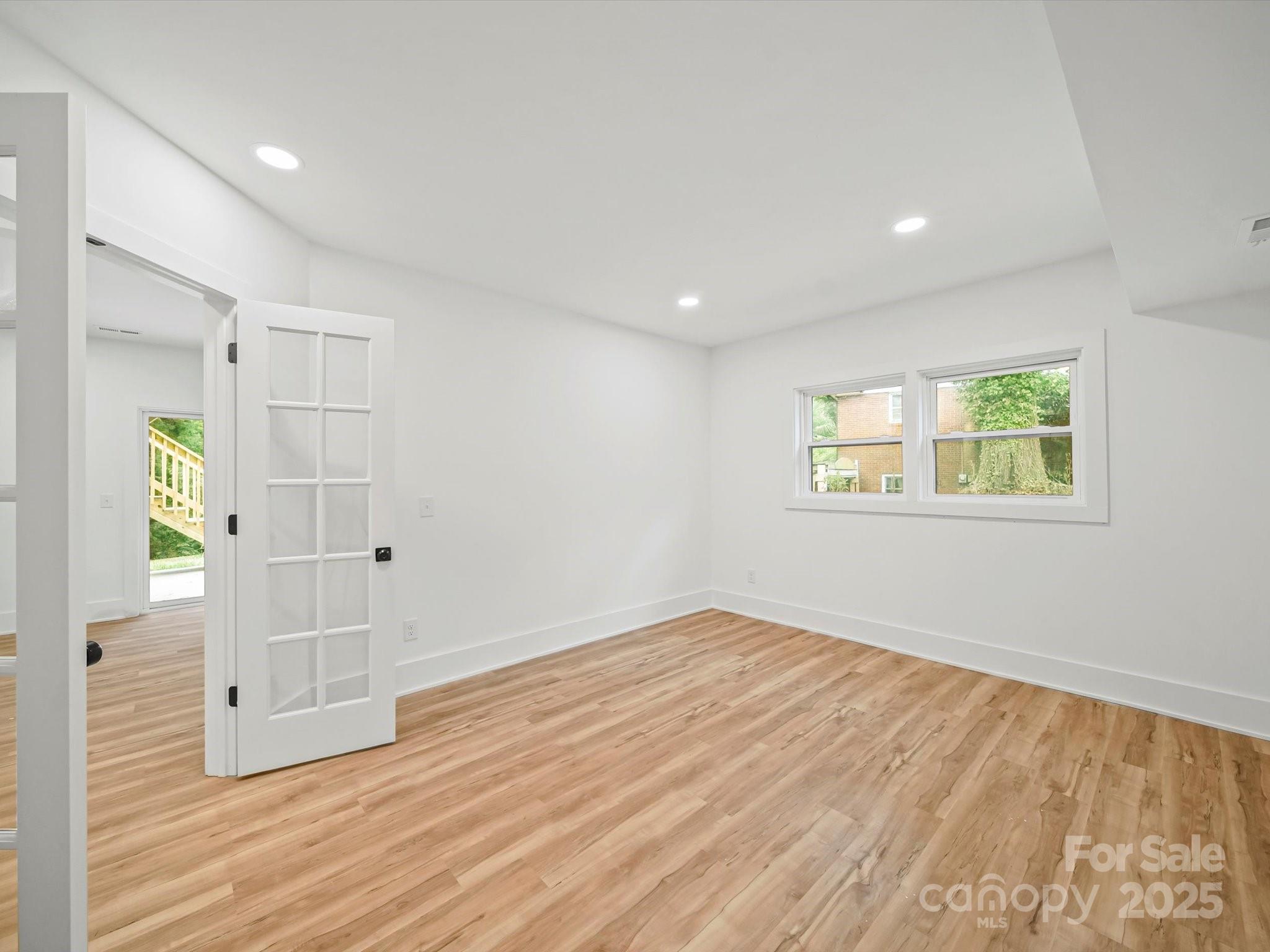 7115 Brynhurst Drive Property Photo 33