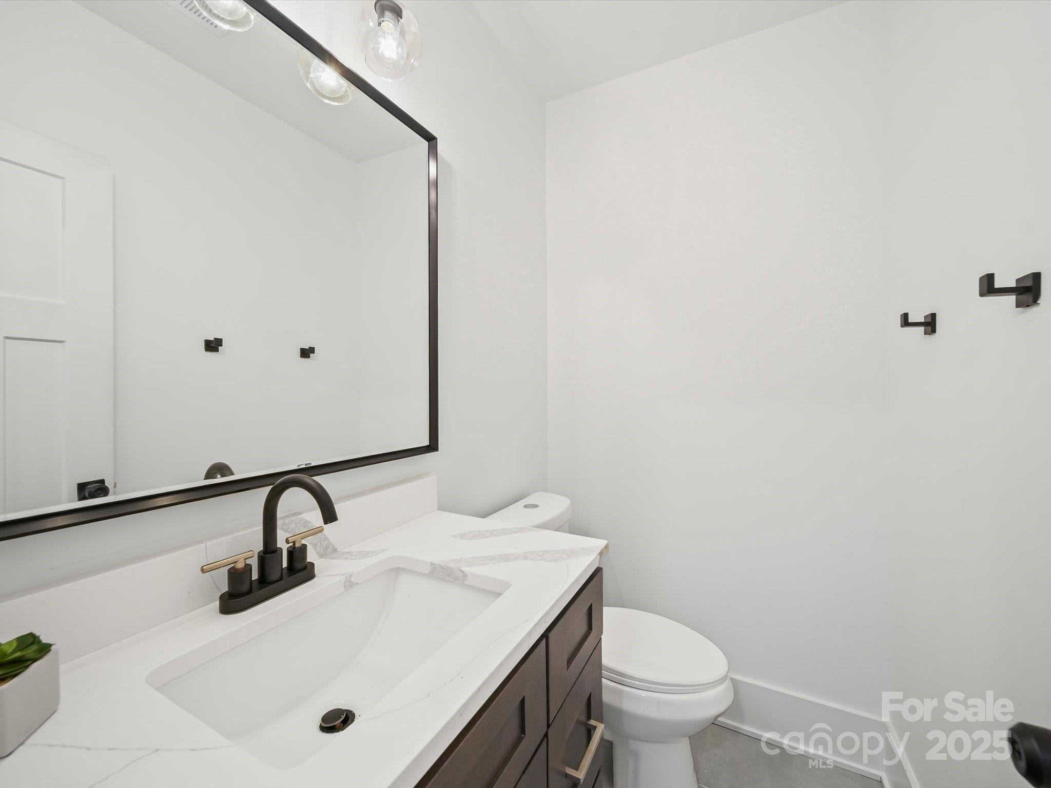 7115 Brynhurst Drive Property Photo 34