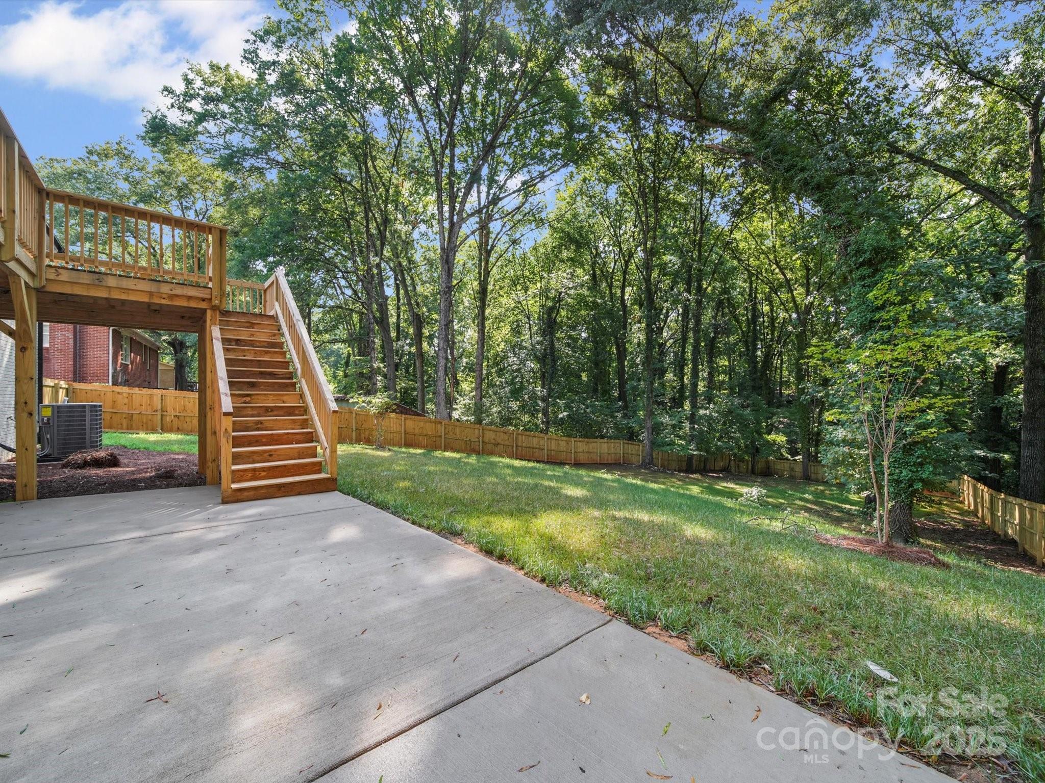 7115 Brynhurst Drive Property Photo 37