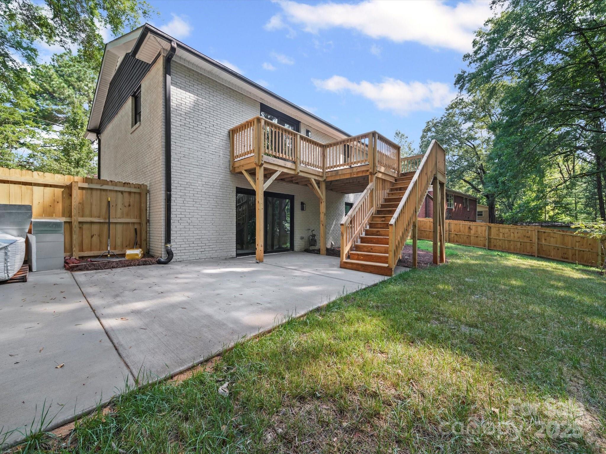 7115 Brynhurst Drive Property Photo 38