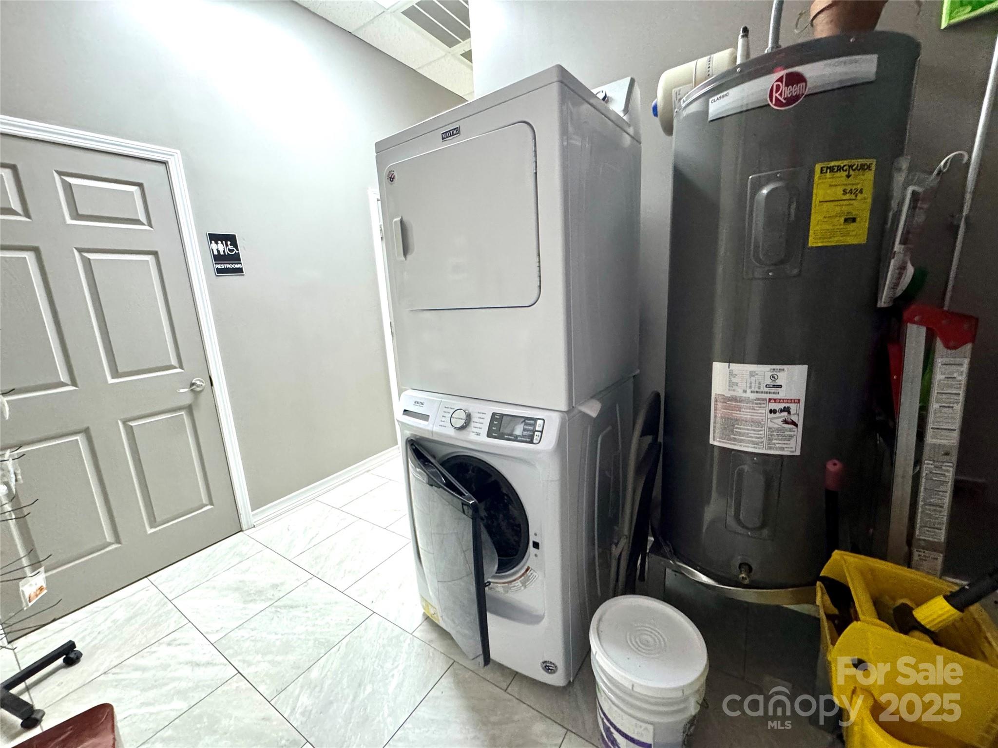 110 Charleston Drive 110 Property Photo 14