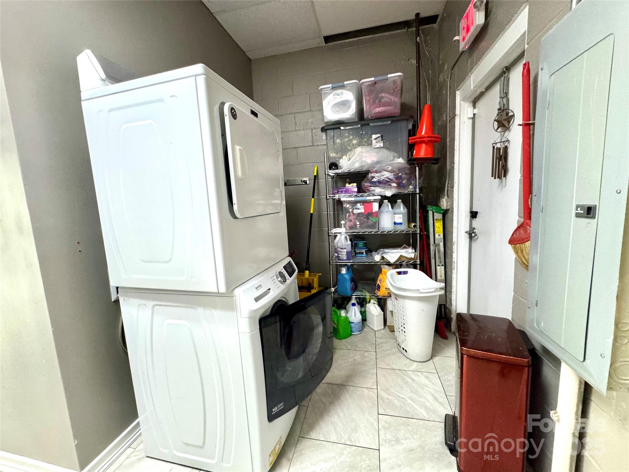 110 Charleston Drive 110 Property Photo 15