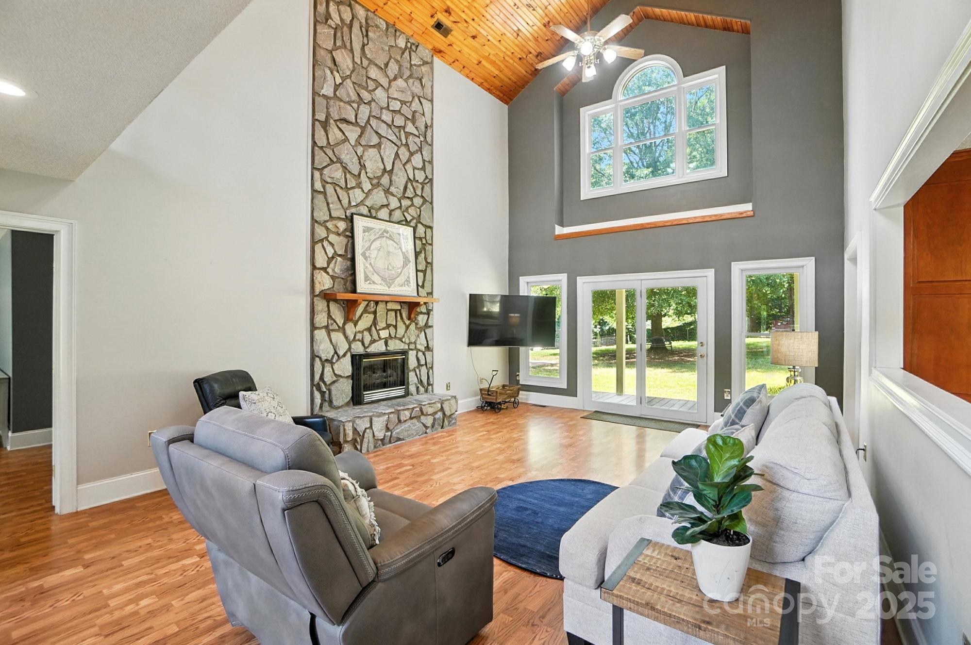 6649 Forney Hill Road Property Photo 8