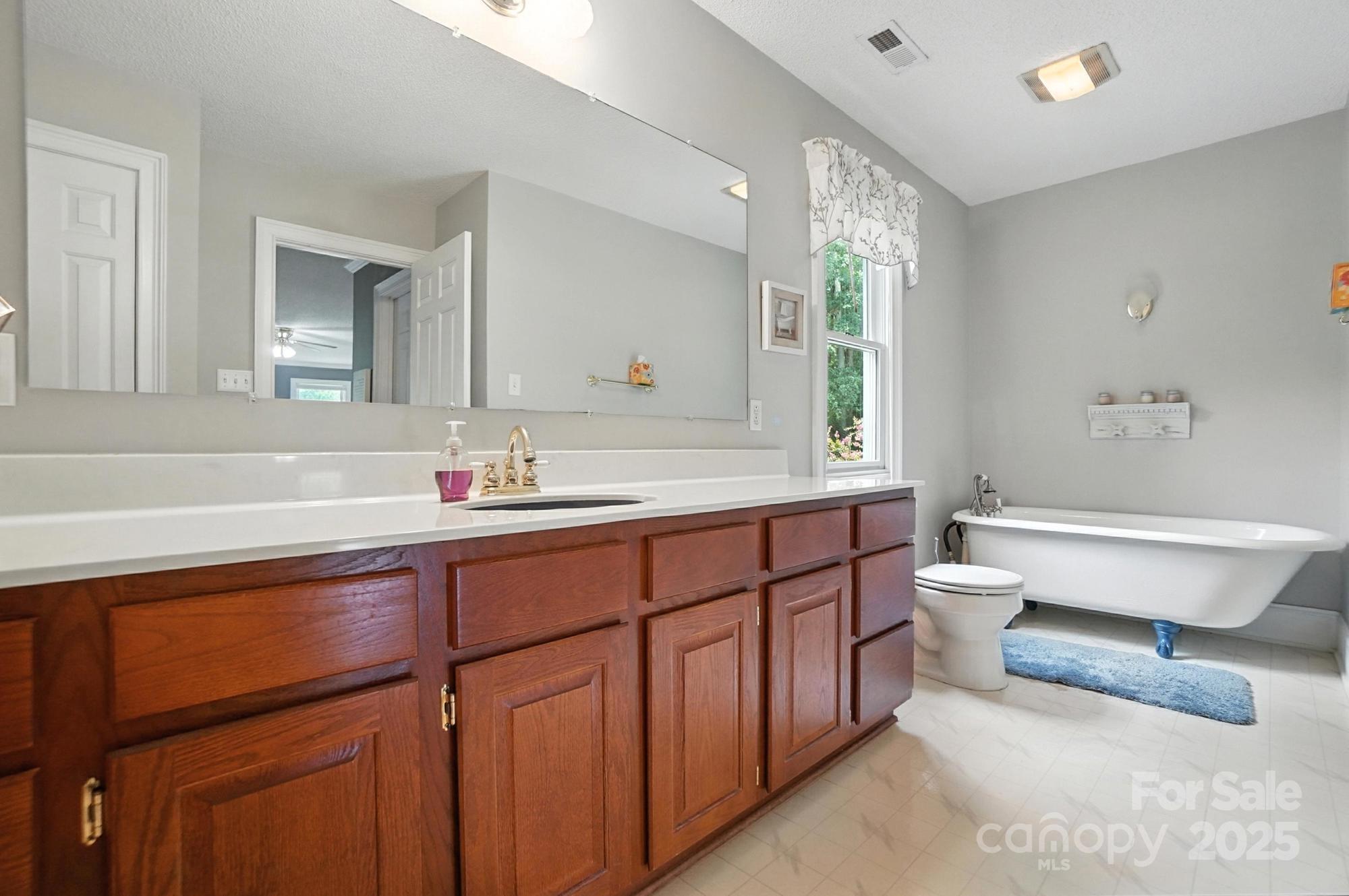 6649 Forney Hill Road Property Photo 28