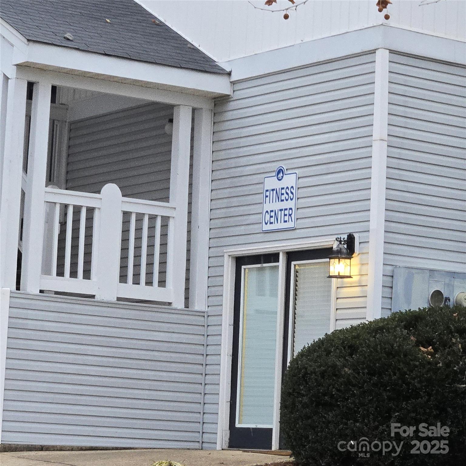 14 Hamiltons Bay Court 528 Property Photo 5