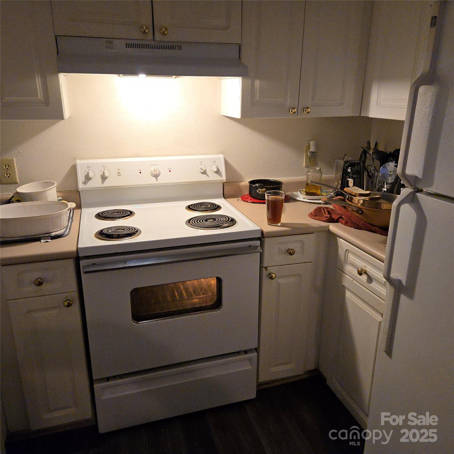 14 Hamiltons Bay Court 528 Property Photo 6