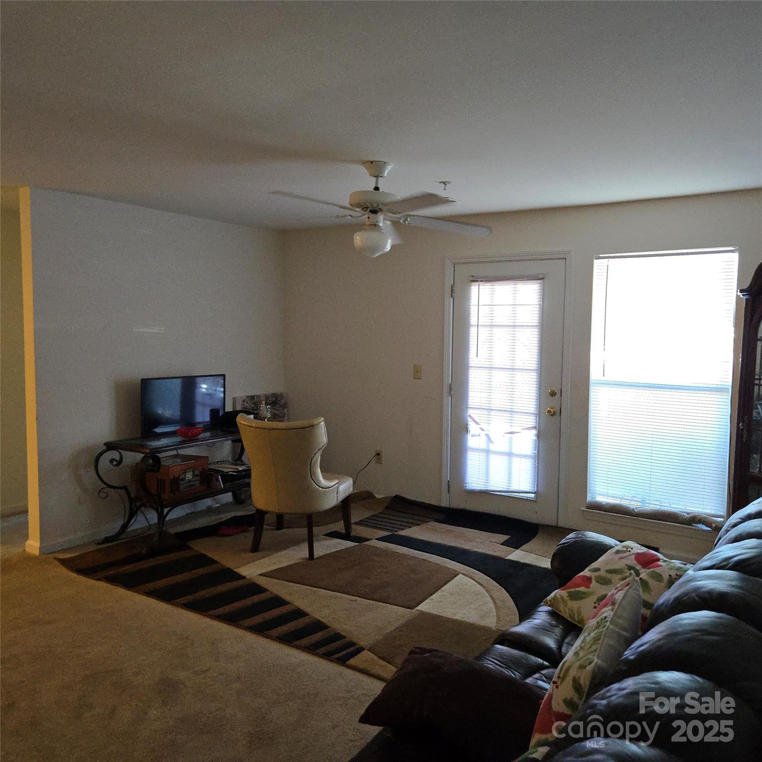 14 Hamiltons Bay Court 528 Property Photo 9