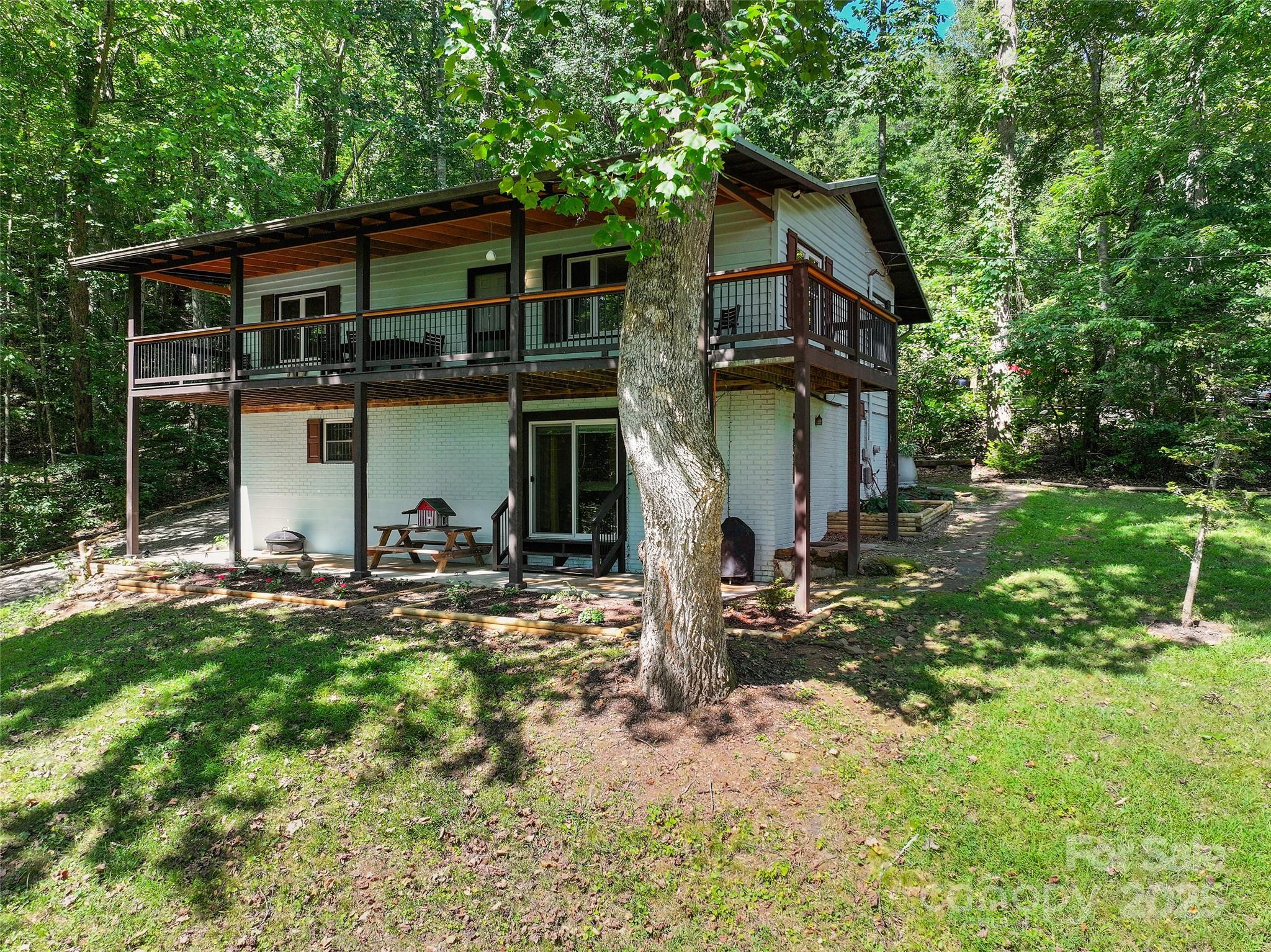 290 Turkey Pen Road Property Photo 1