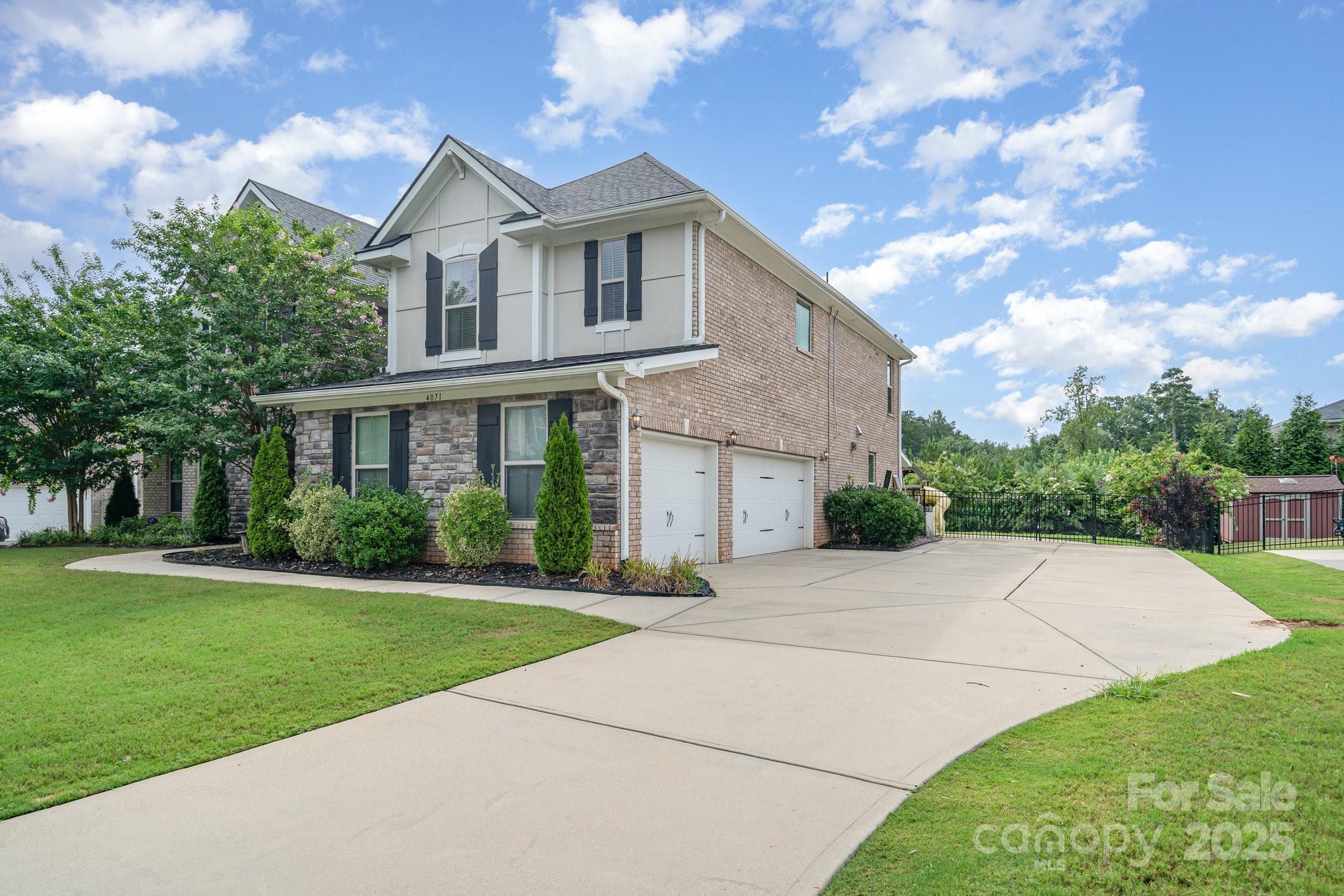 4071 Thames Circle Property Photo 25