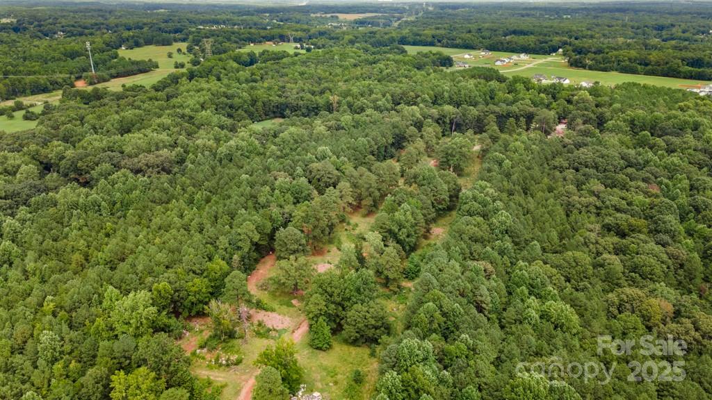 975 Mcafee Court Property Photo 7