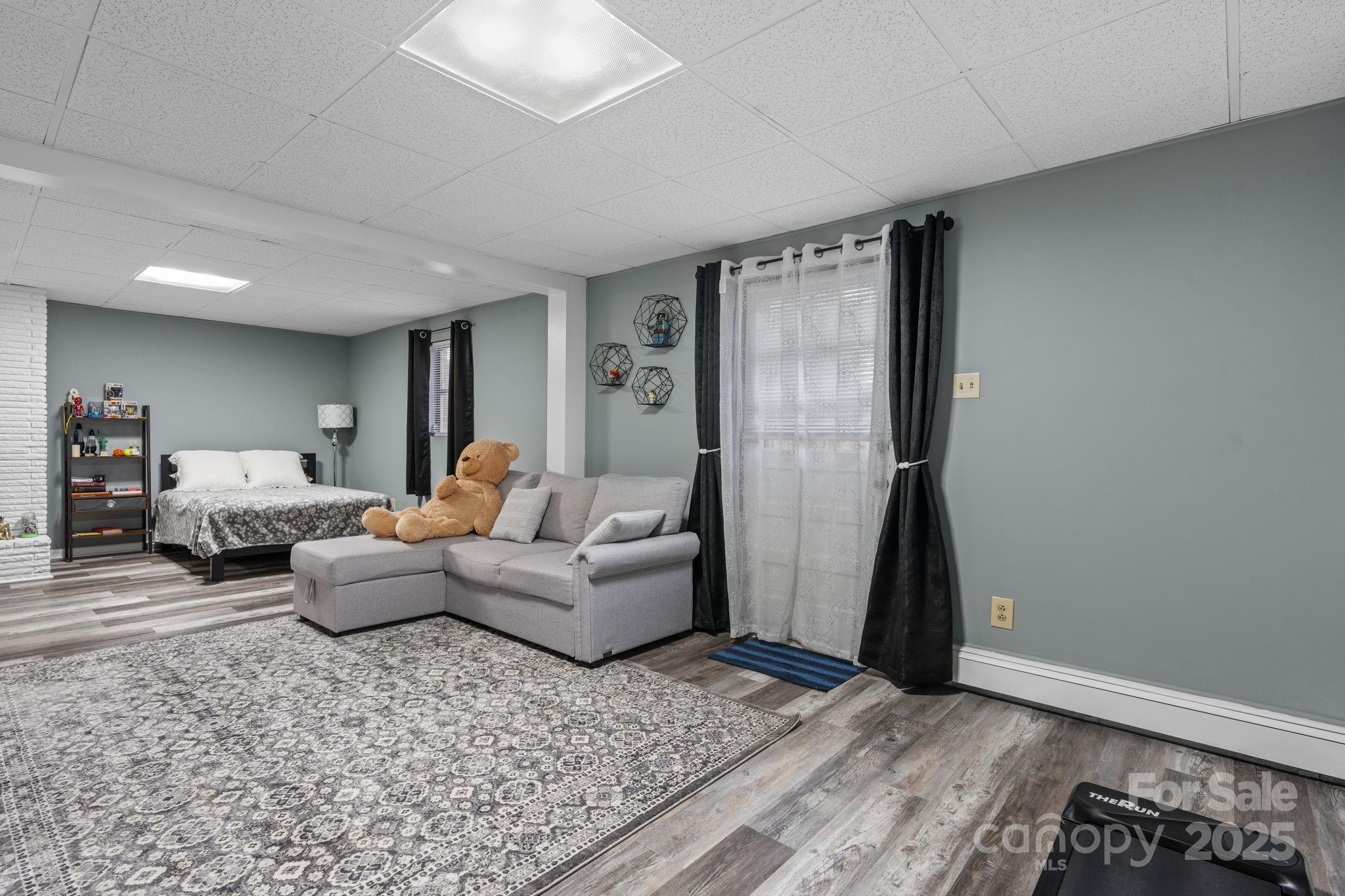 2761 Highland Avenue Property Photo 20