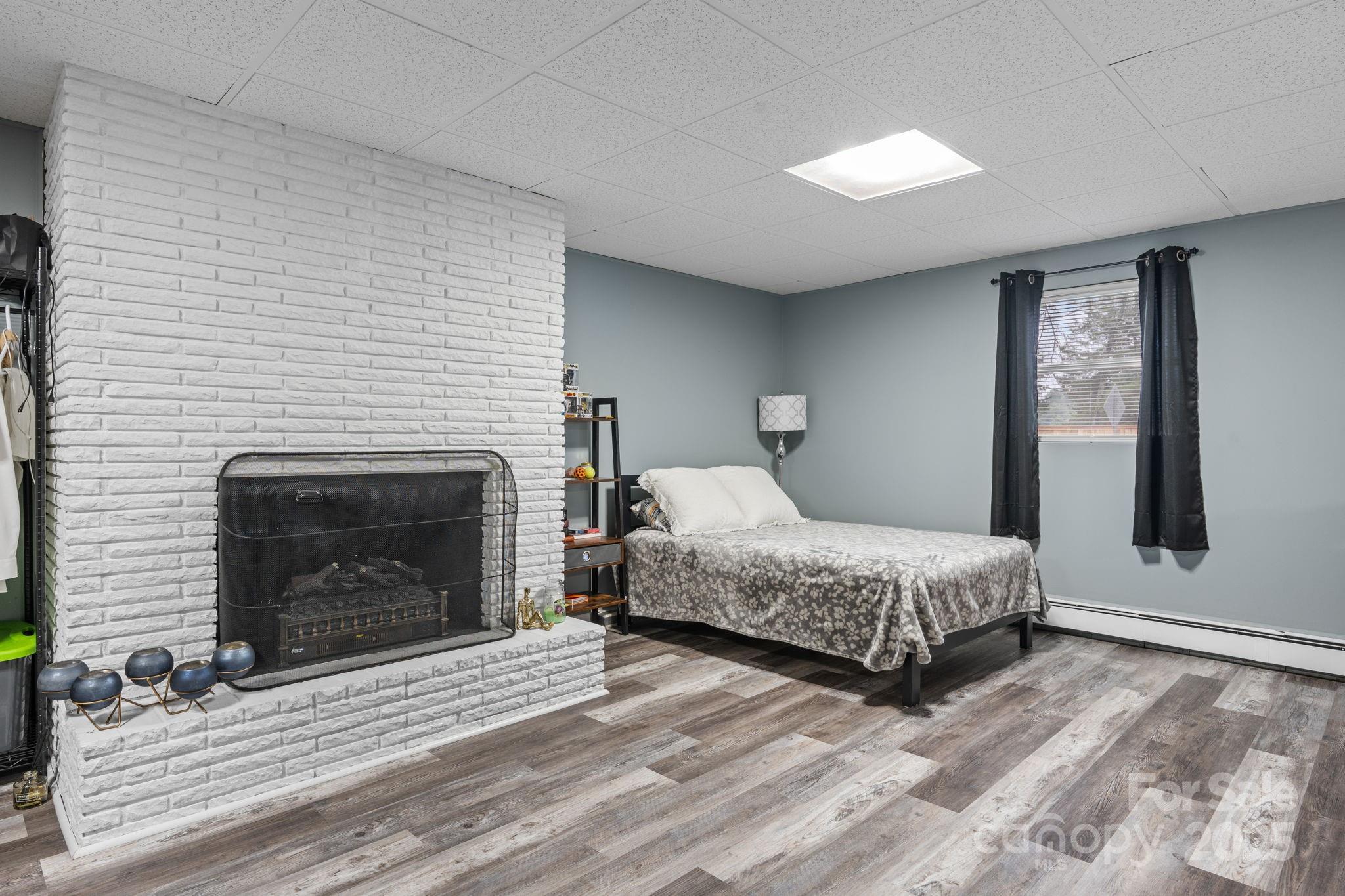 2761 Highland Avenue Property Photo 21