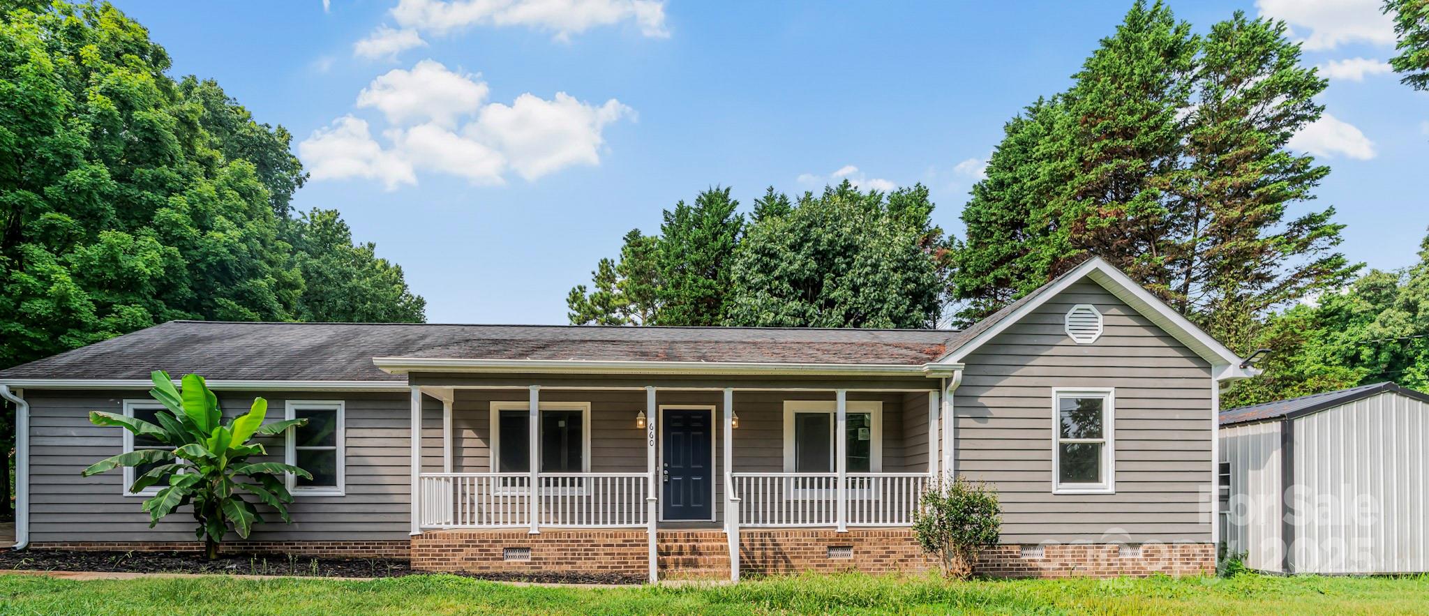 660 Sides Road Property Photo 1