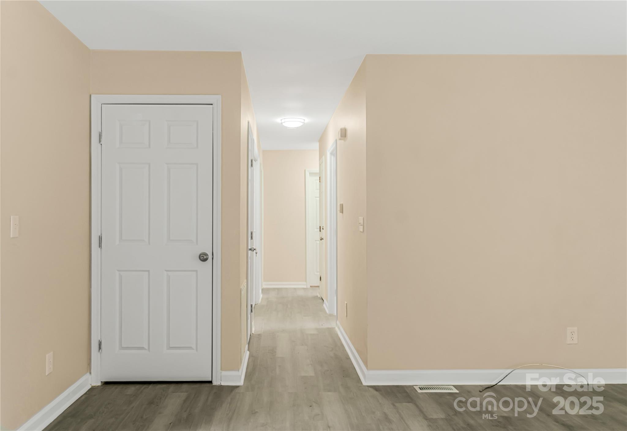 660 Sides Road Property Photo 11