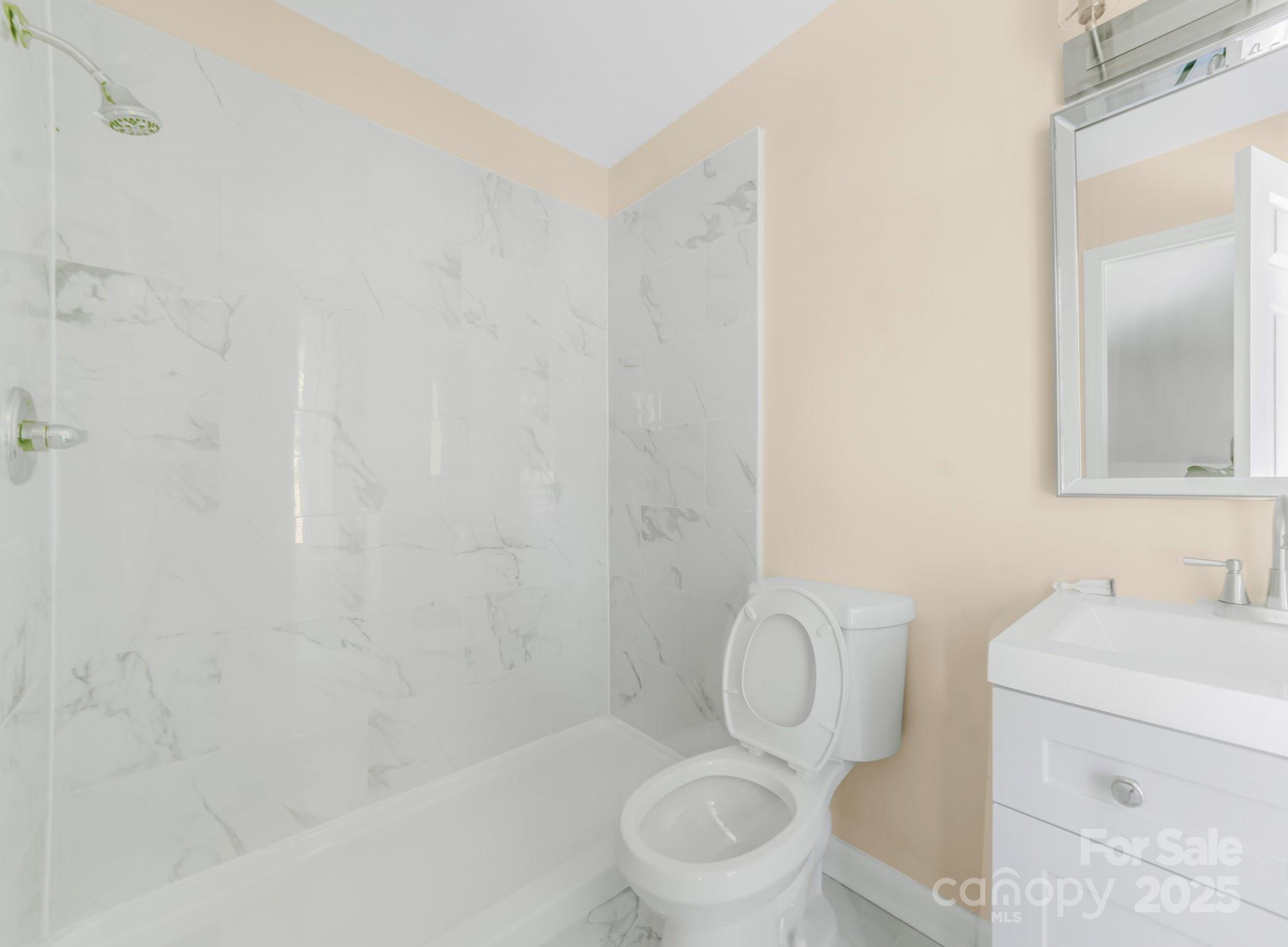 660 Sides Road Property Photo 17