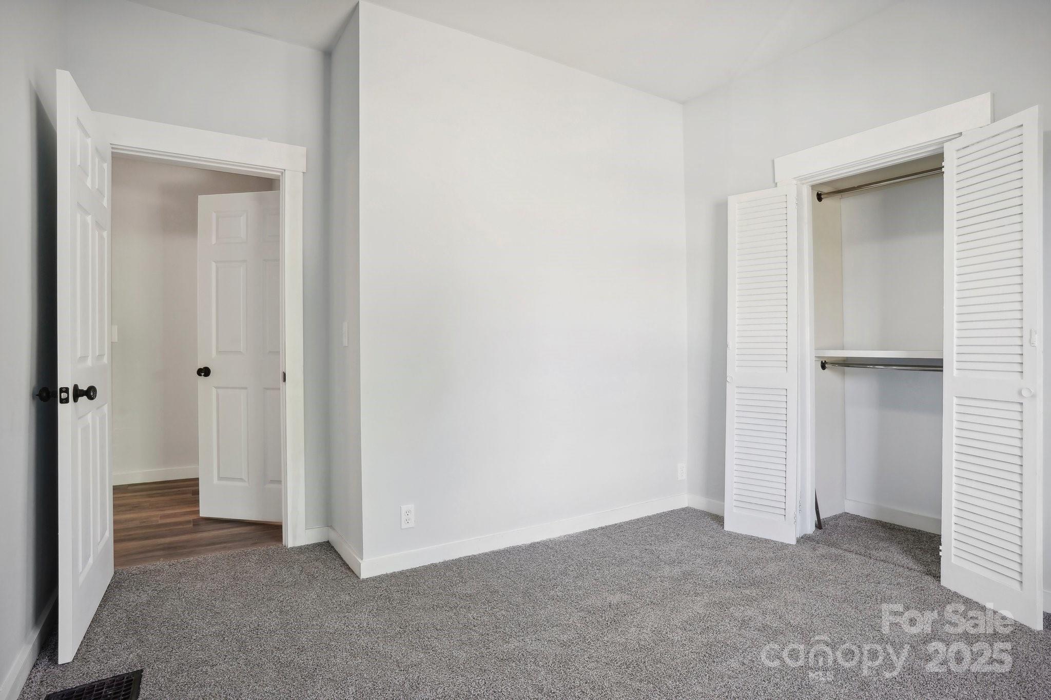 705 Lancaster Avenue Property Photo 6