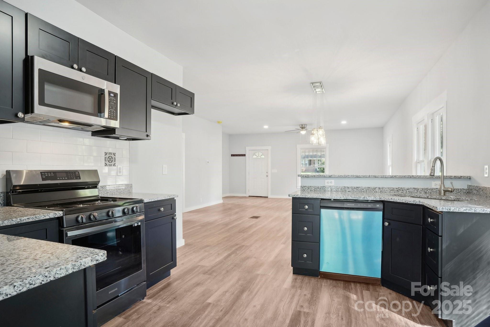 705 Lancaster Avenue Property Photo 18