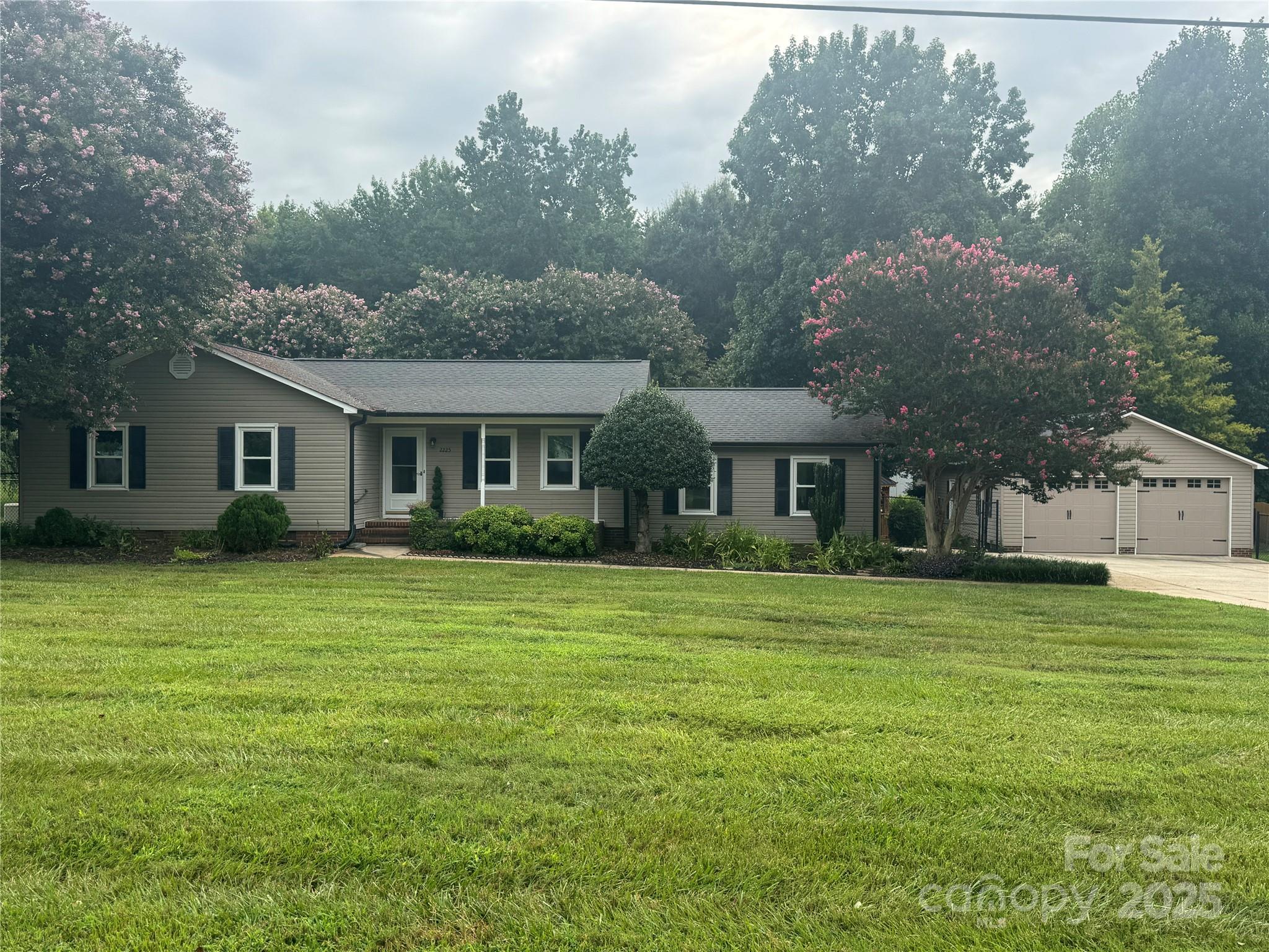 2225 Barger Road Property Photo 1