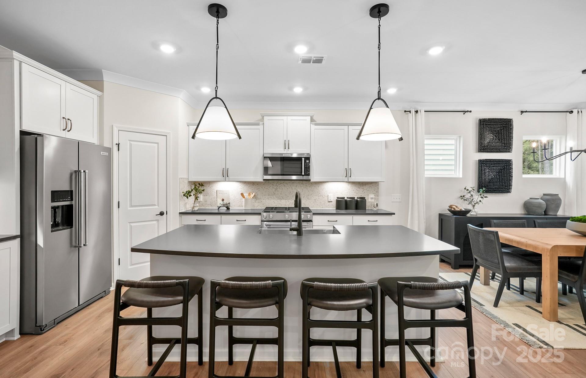 5750 Stewarts Landing Road 122 Property Photo 3