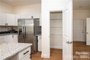 115 W Lacy Street Property Photo 12