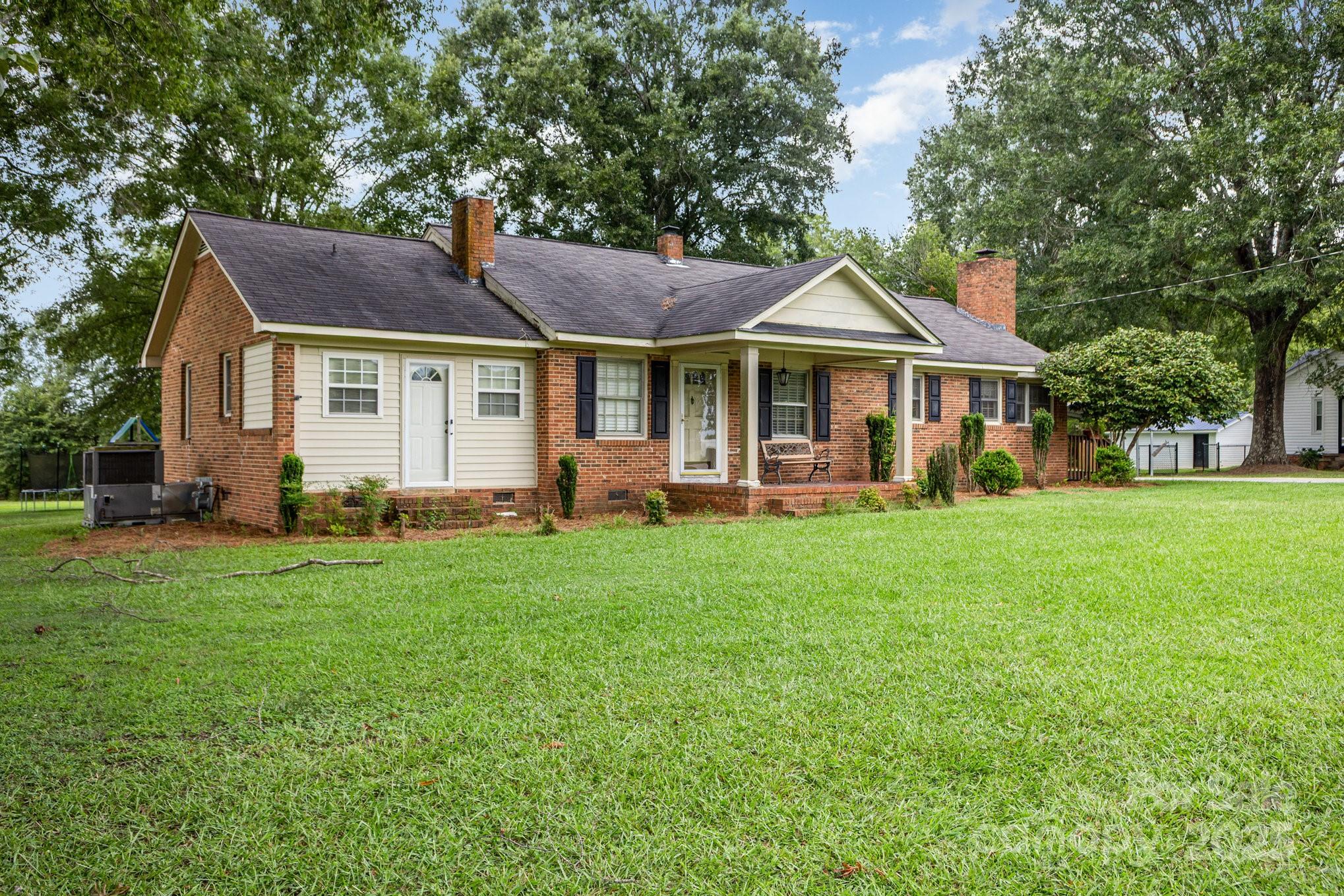 165 Bailey Road Property Photo 3